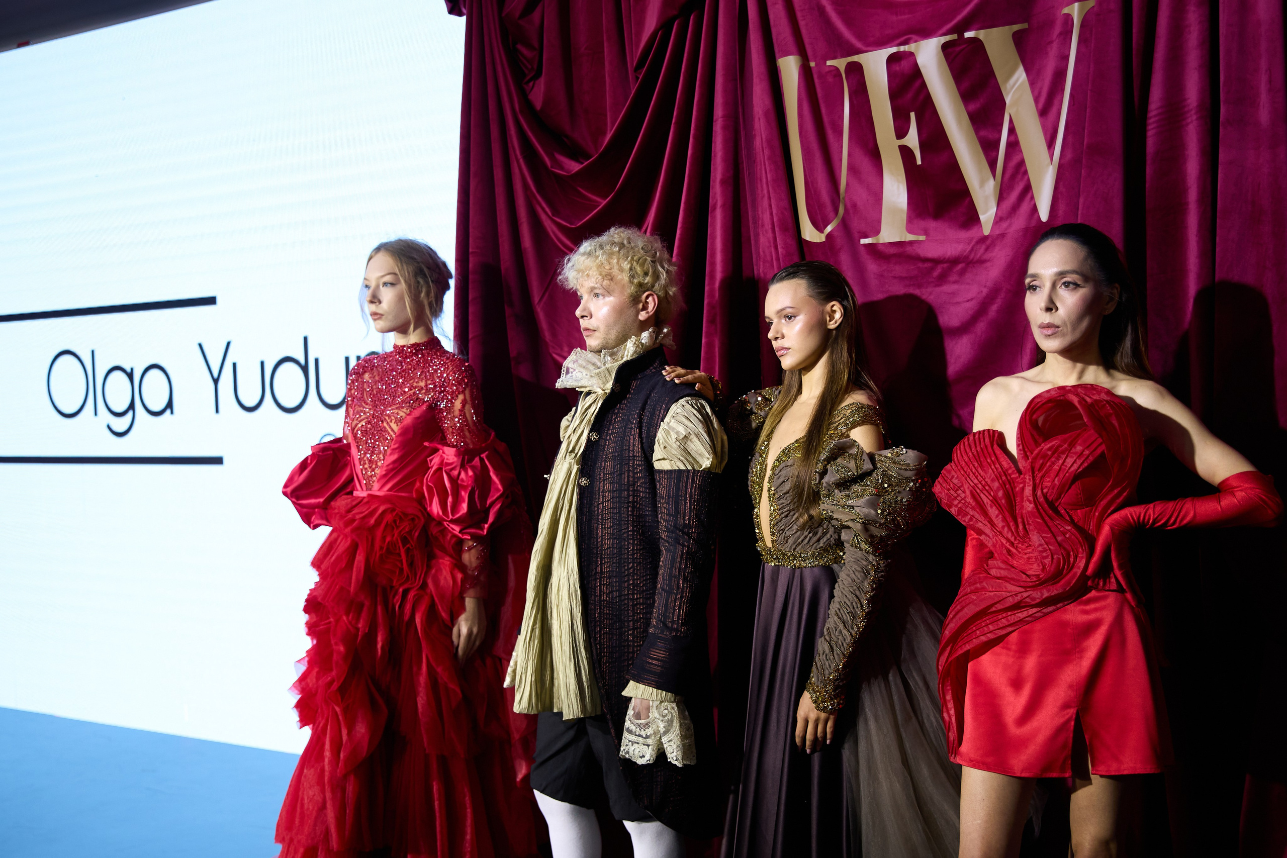 13 сезон недели моды в Ульяновске 8 — 9 ноября Тема: «Мода как спектакль». Свадебный и семейный фотограф в Ульяновске Орешина Елена