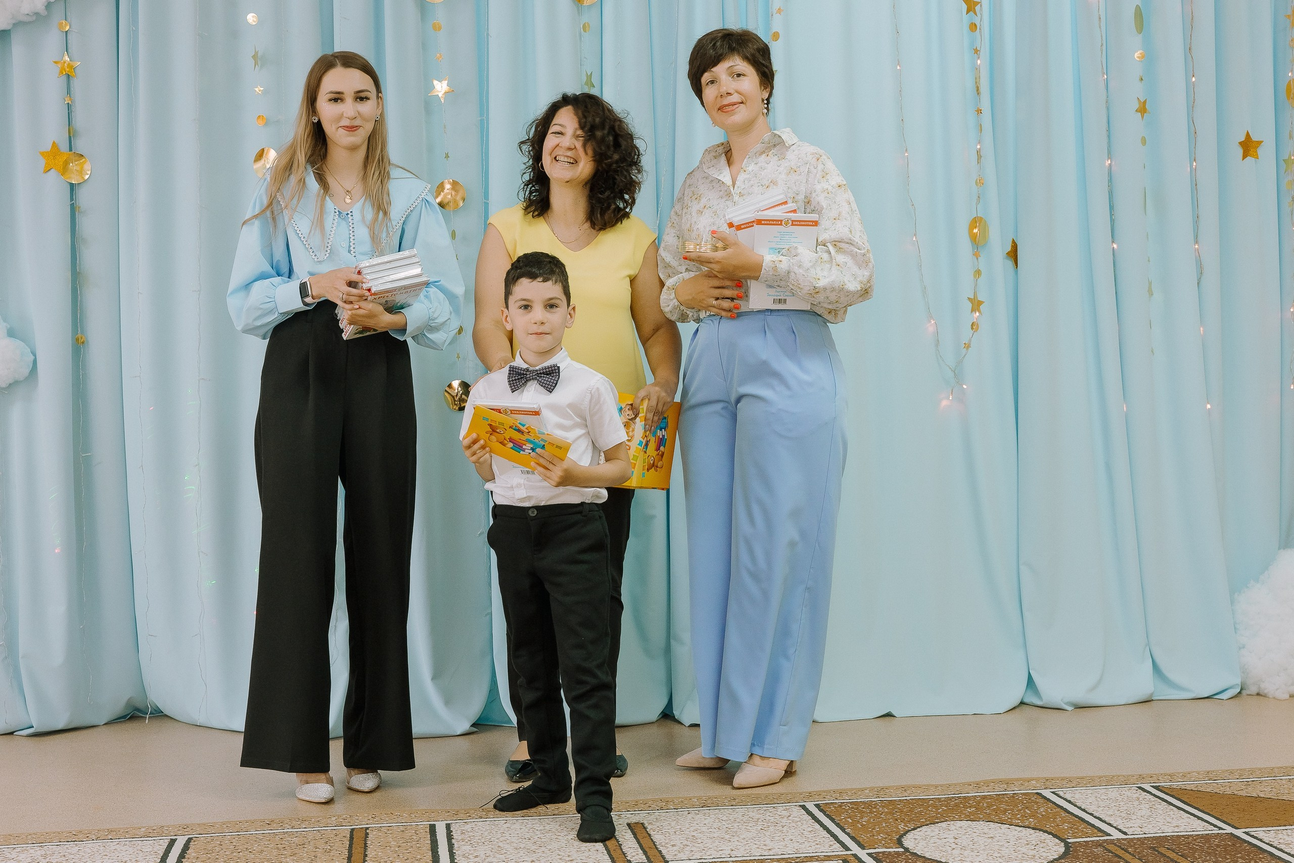 Выпускной в ДС -29. Выпускные альбомы Натальи Бутко: Новороссийск, Анапа, Геленджик