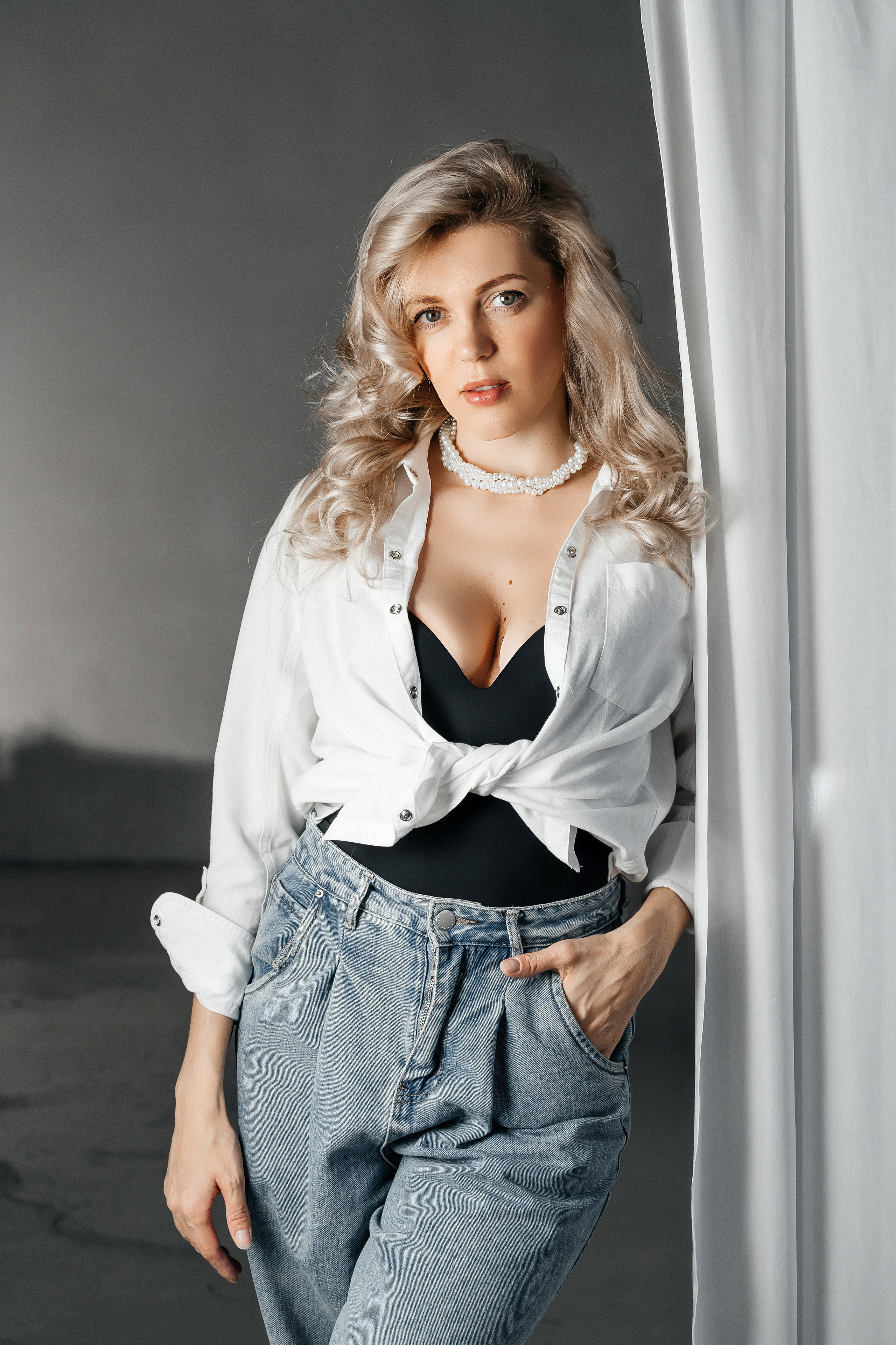 Съемки в интерьере студий. Виктория Алпеева — фотограф по любви