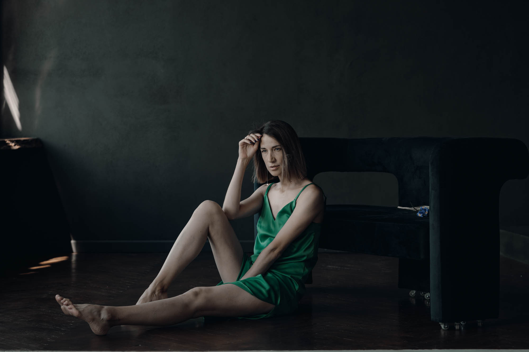 IRIS AND GREEN DRESS. Фотограф Анастасия Броварник в Санкт-Петербурге