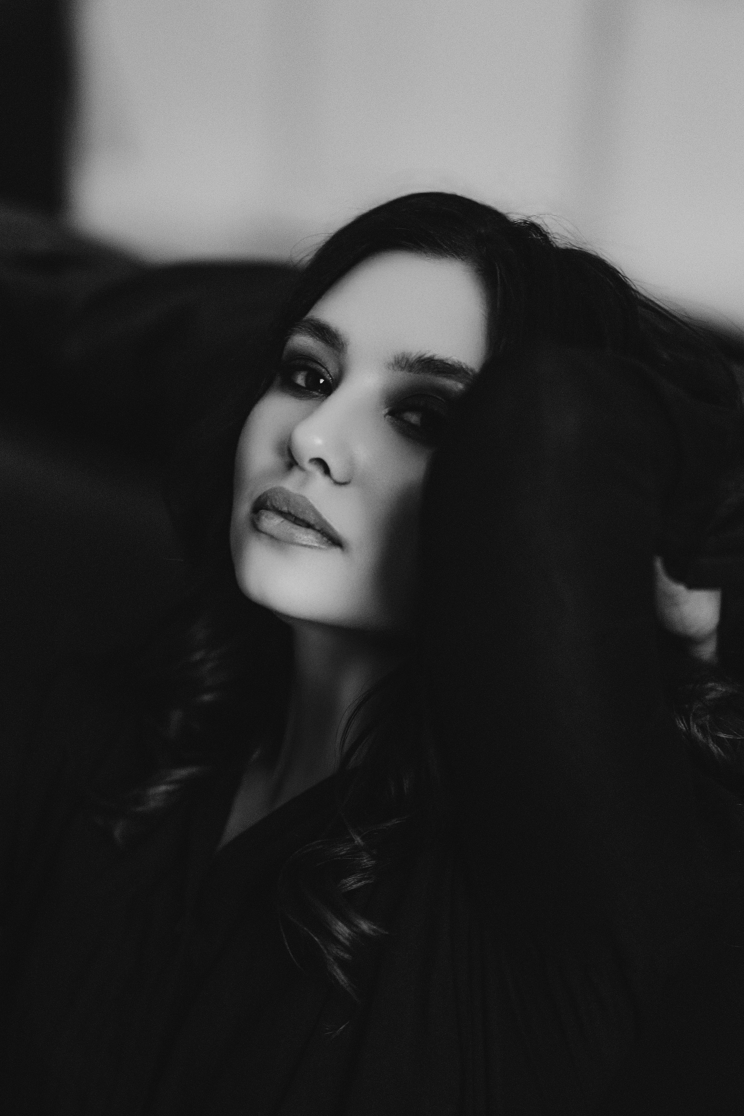 ЧБ. Фотограф в Жезказгане. Графический дизайнер