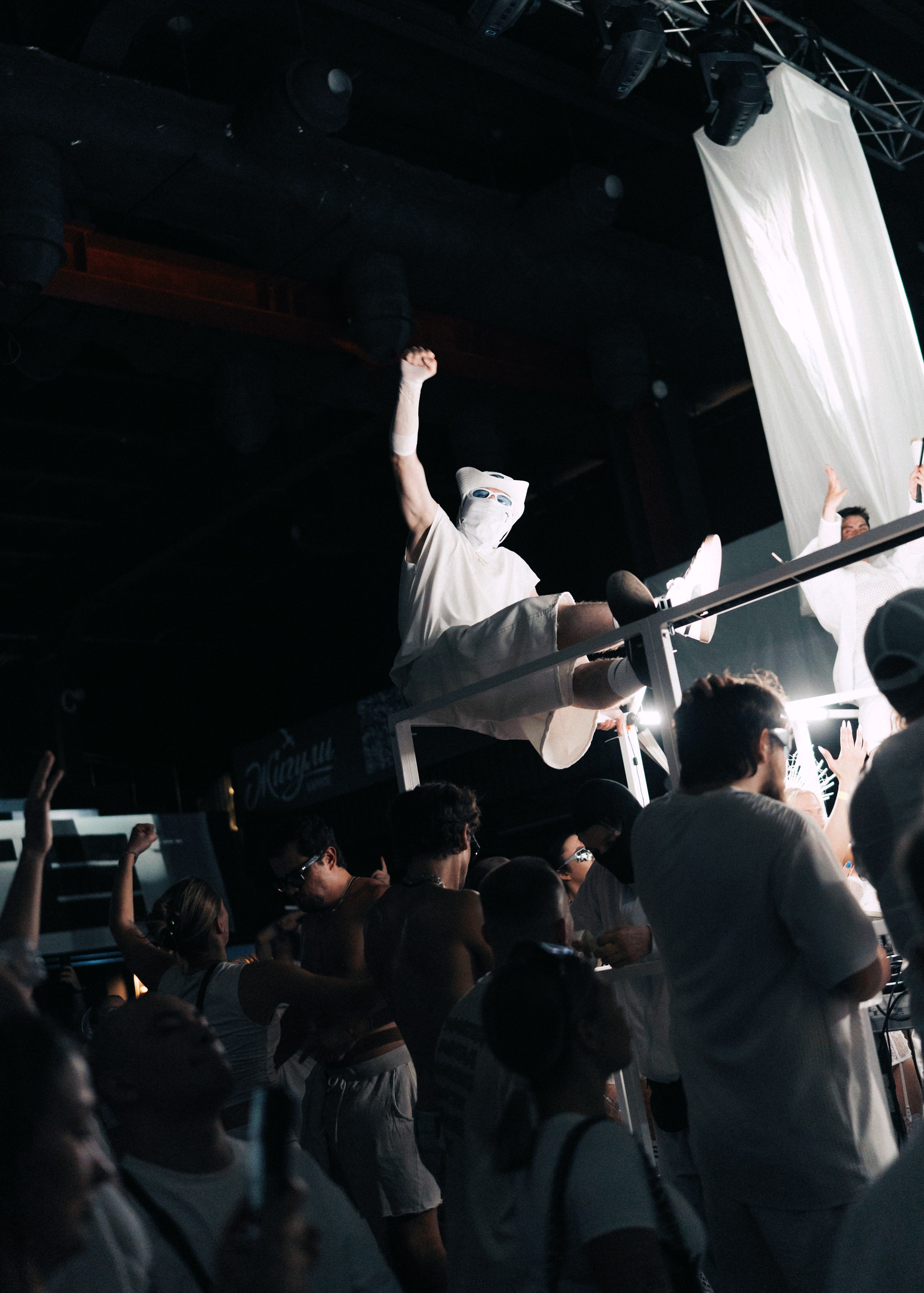 INWHITE | SMENA HARD STAGE. Annyshka