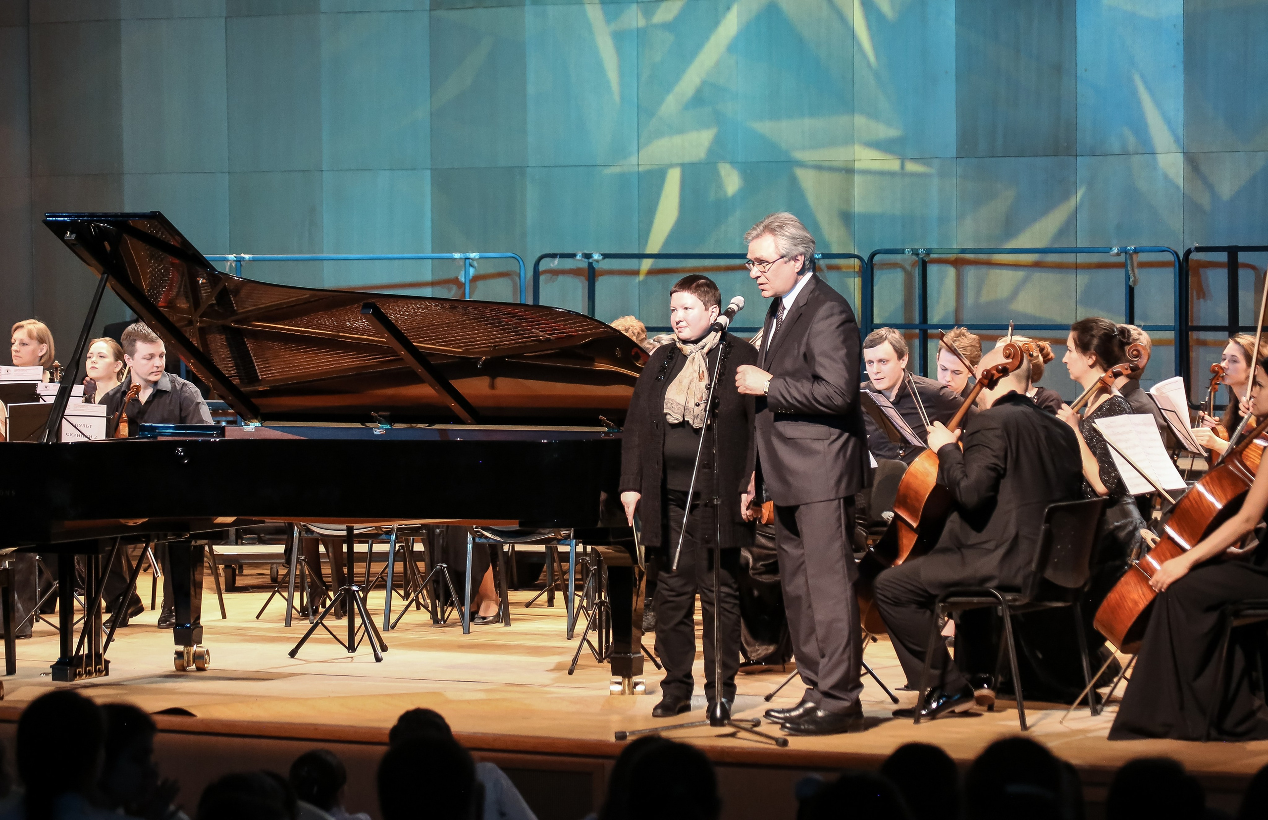 Юбилей Бетховенской школы. Дарья Письменюк / Darya Leitstern — фотограф, музыкант, журналист, путешественник