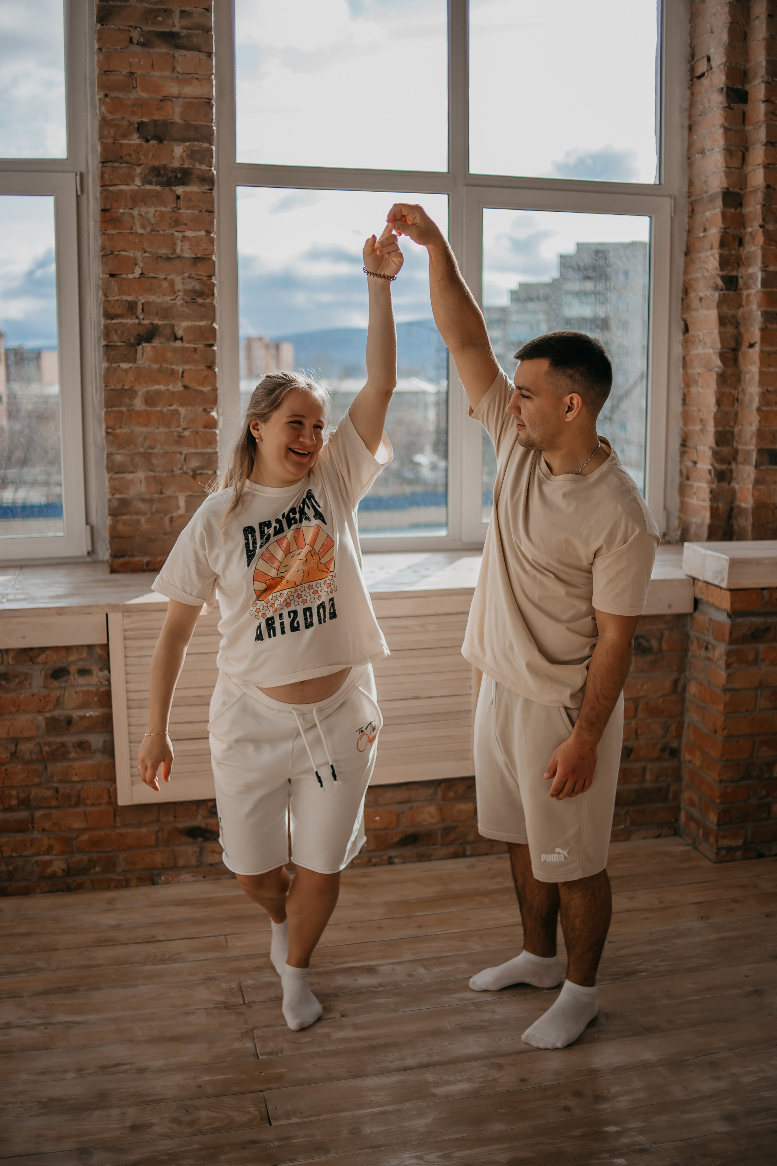 Валерия и Евгений. В ожидании малыша. Фотограф Регина Крикунова г. Красноярск