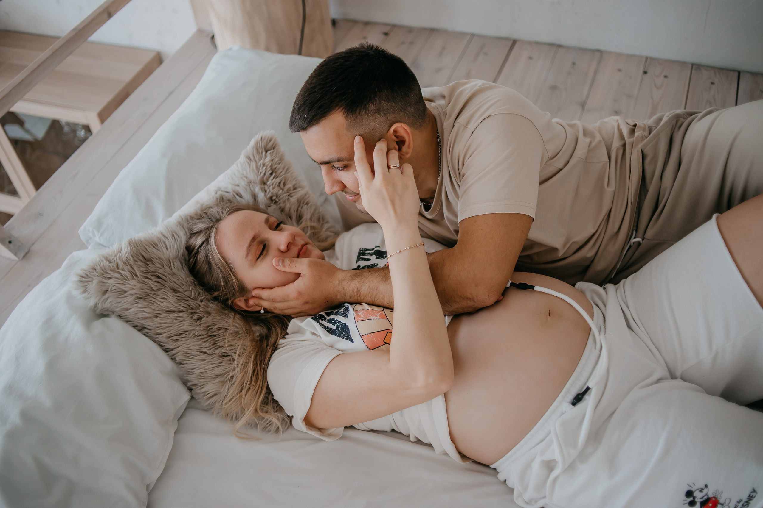 Валерия и Евгений. В ожидании малыша. Фотограф Регина Крикунова г. Красноярск