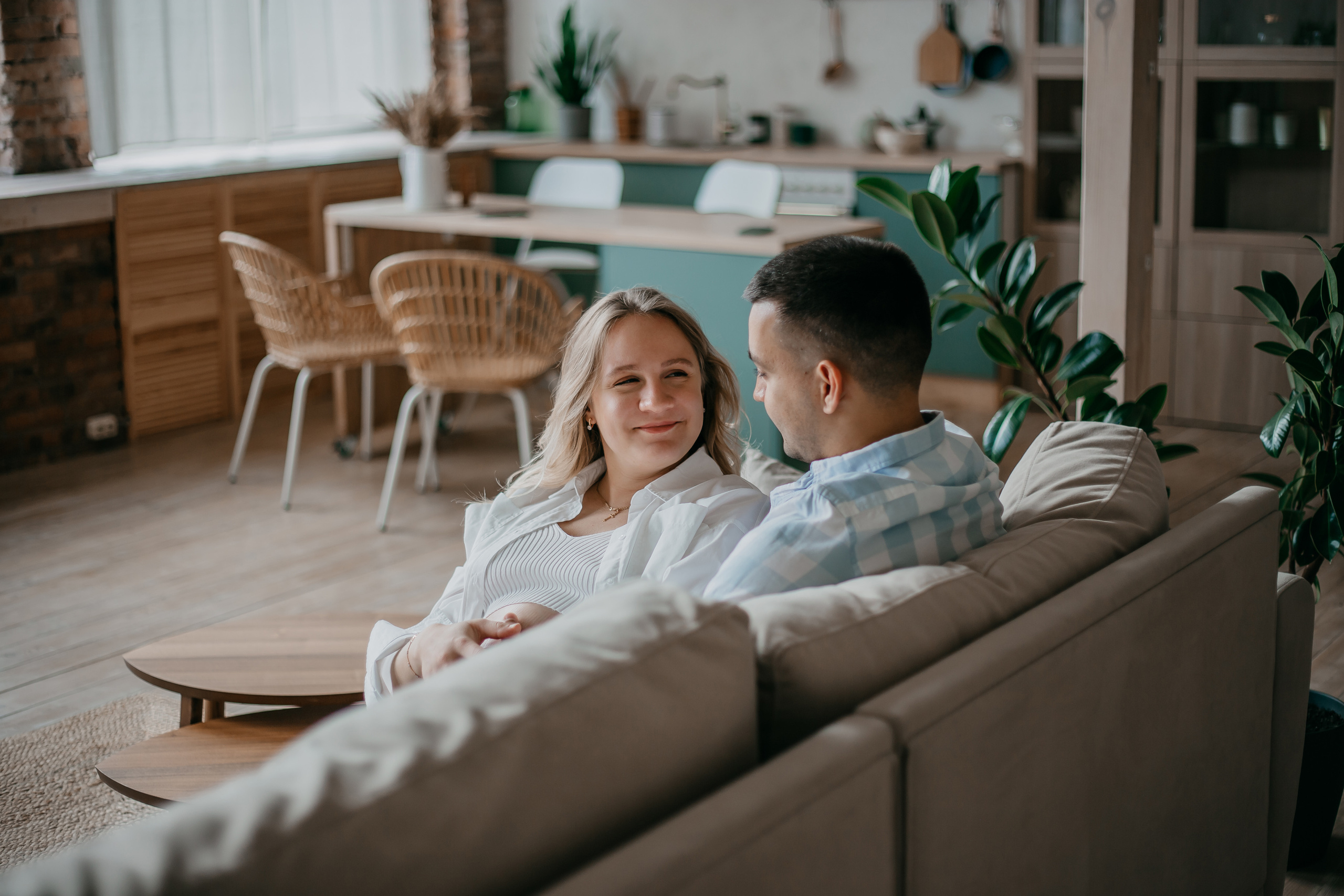 Валерия и Евгений. В ожидании малыша. Фотограф Регина Крикунова г. Красноярск