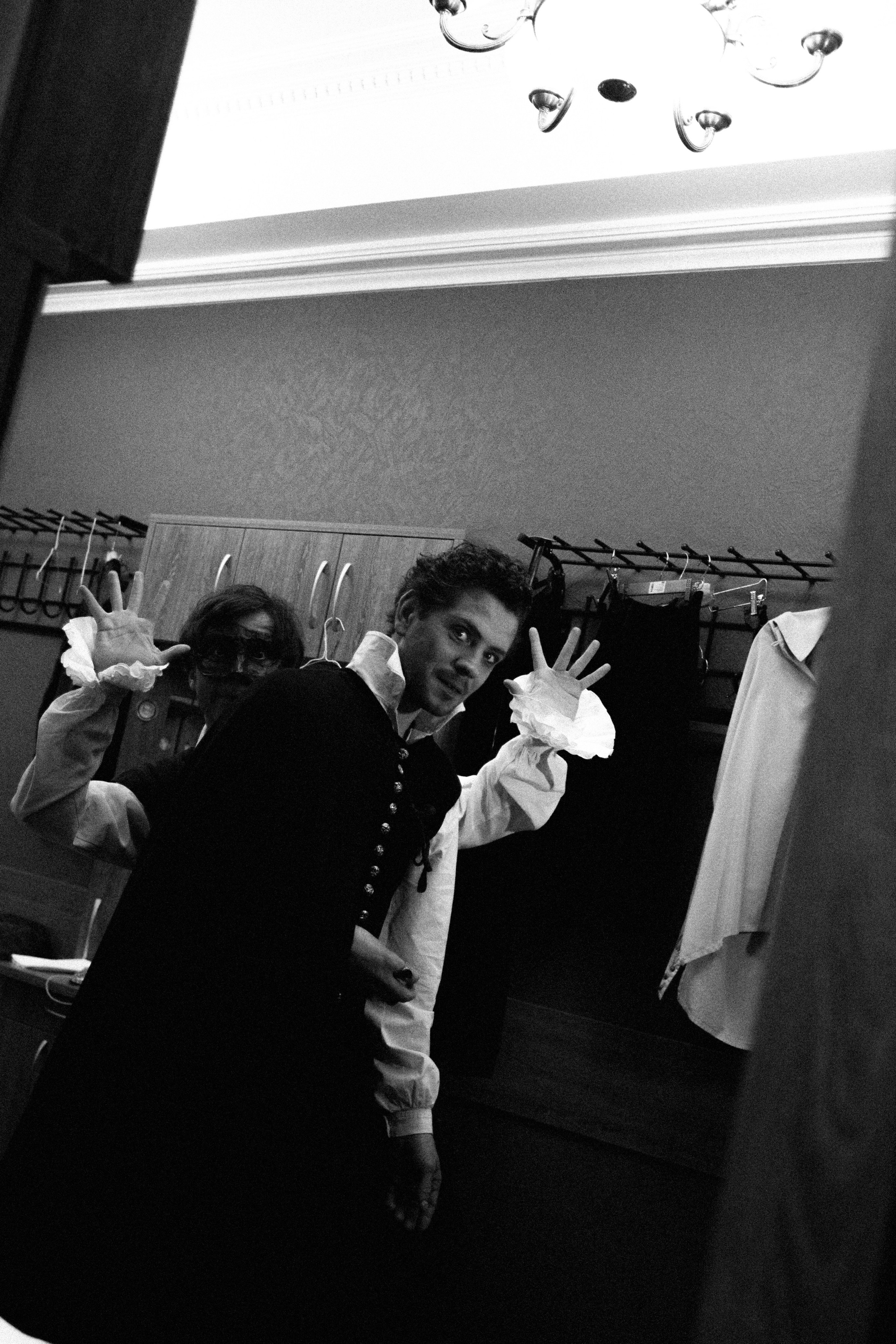 Theatre backstages. Portrait and backstage photographer Nina Crane