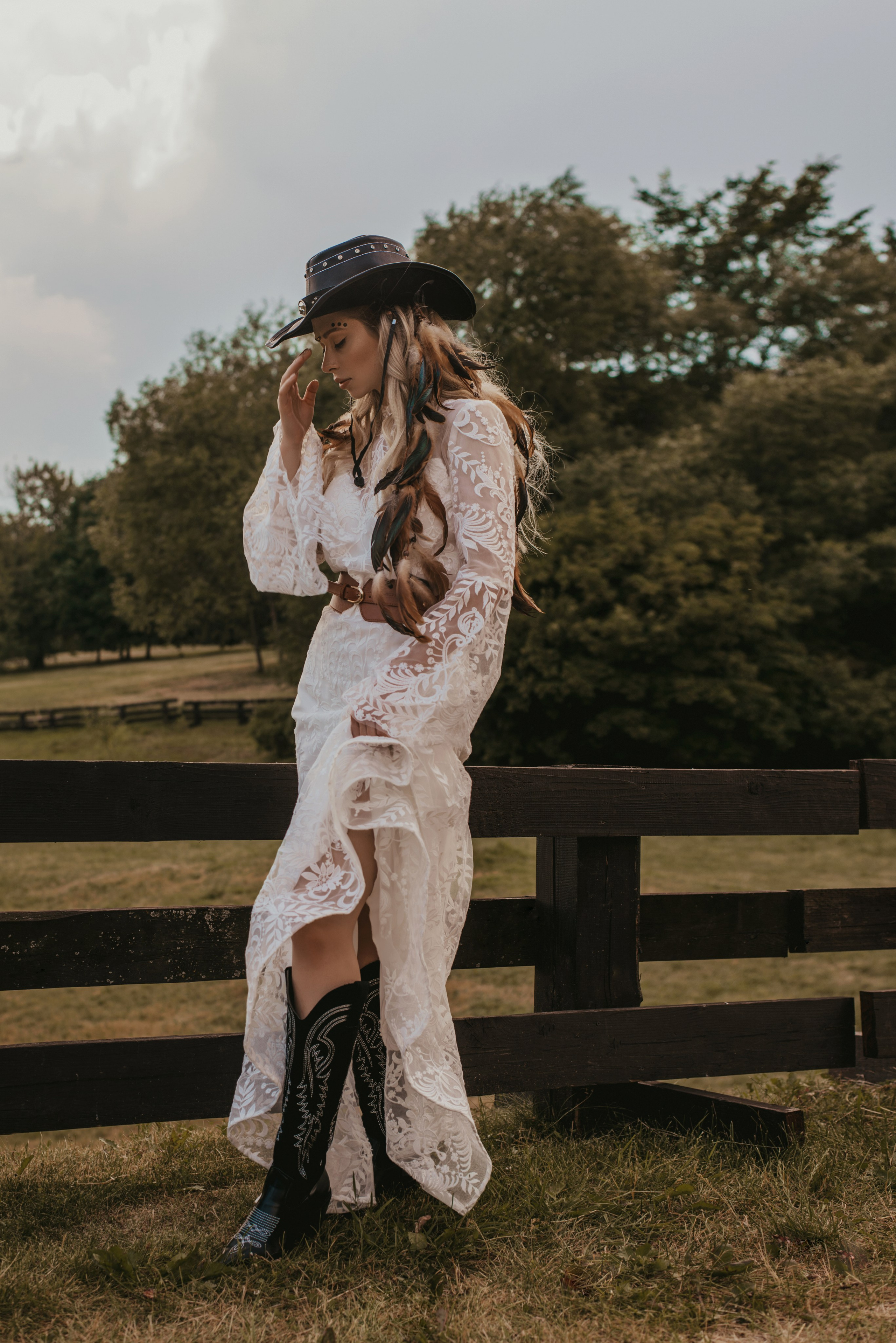 Свадебная лав стори фотосессия в стиле бохо. Фотограф Москва: тематическая фотосессия с подбором образа