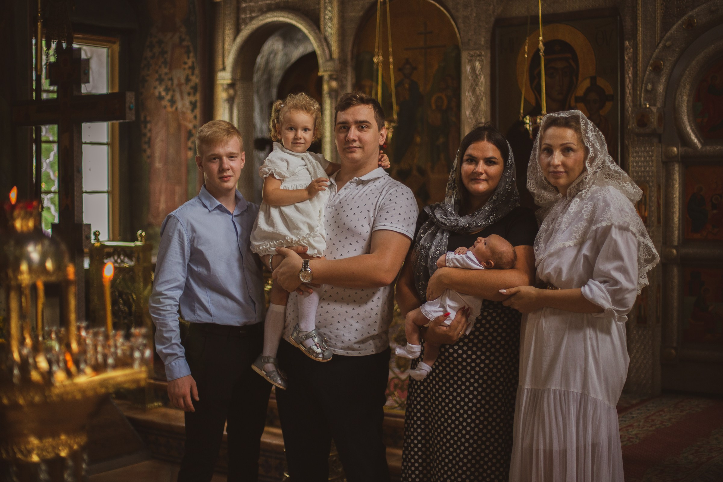 Таинство Крещения. Фотослужба «Малютка» в Наро-Фоминском перинатальном центре — сохраняем главные мгновения семьи и создаём премиальные фотокниги