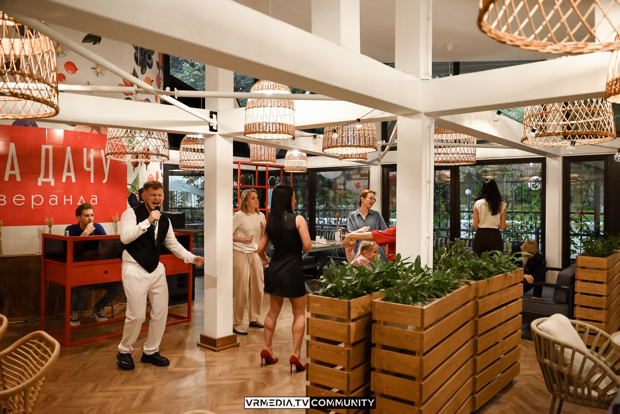 Ресторан «Volna»: Вокально-инструментальный вечер