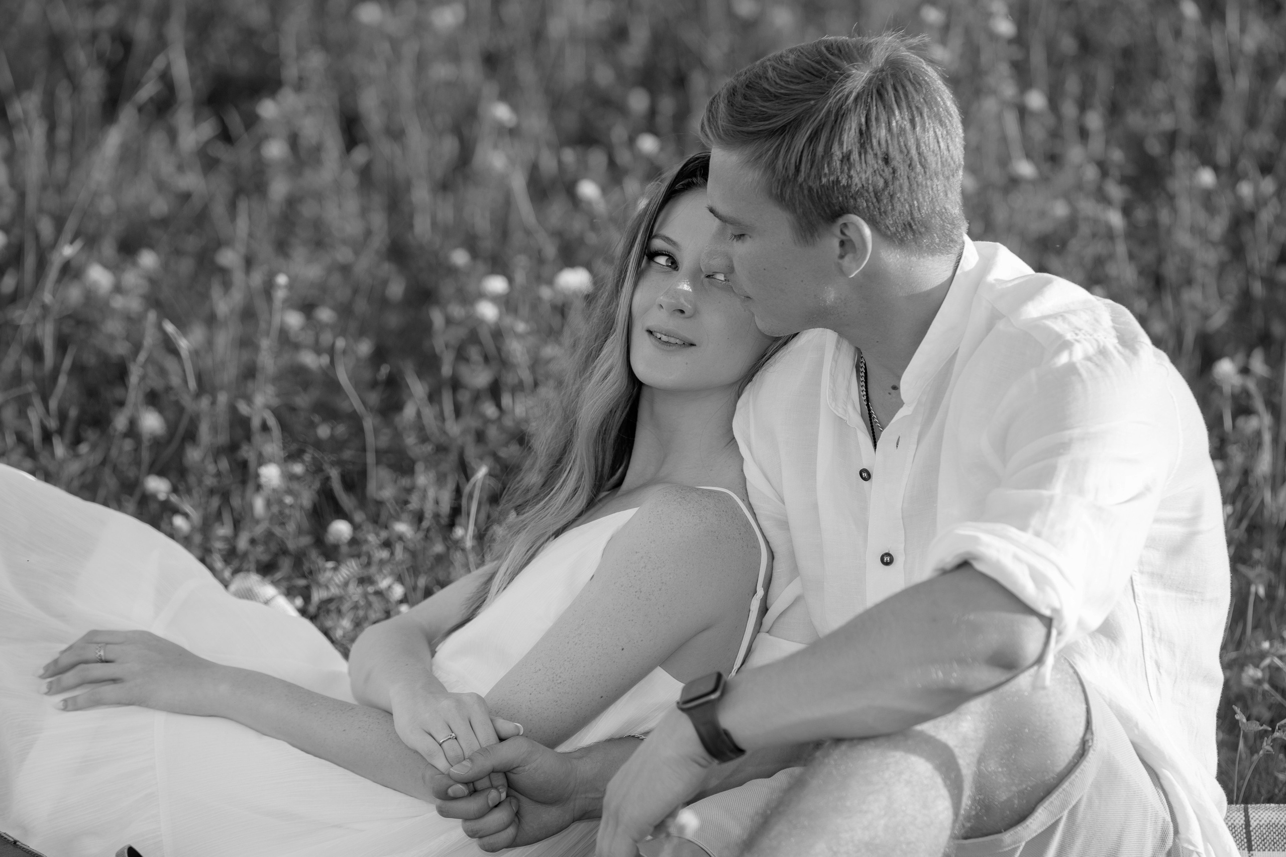 Фотосессия на природе для двоих. Портретный фотограф Олеся Владимирова в Москве