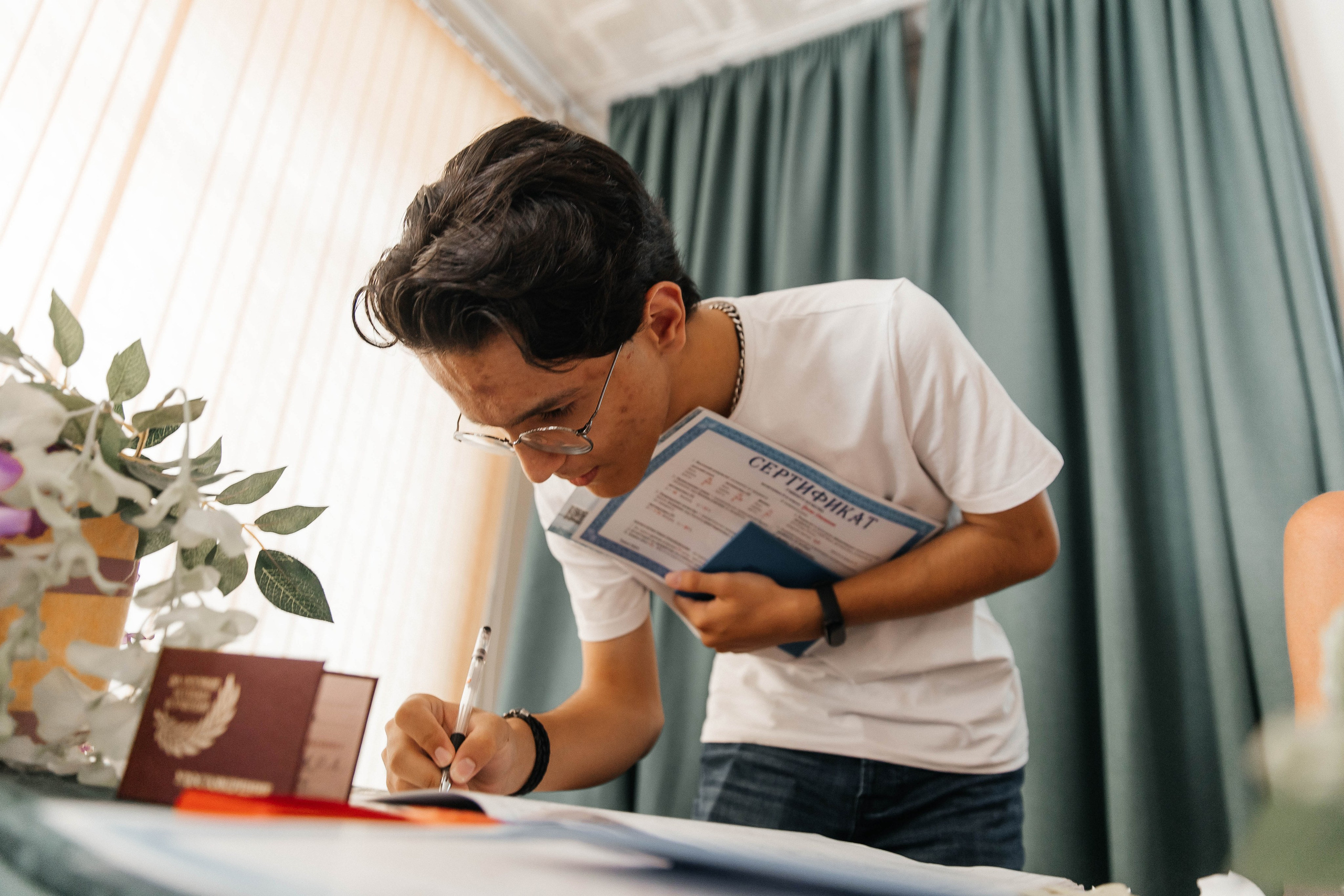 Гимназия Пеленг. _Carpe diem_