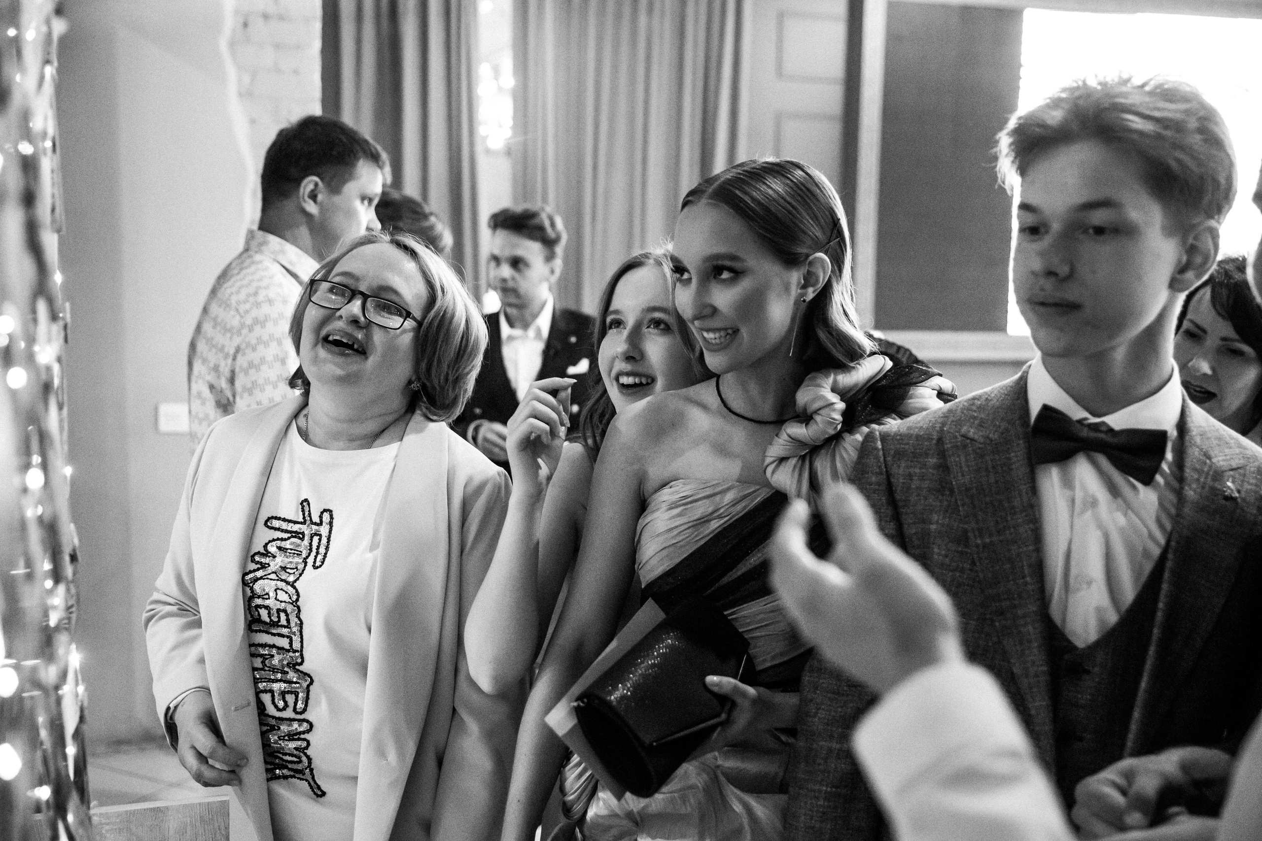 2023-06-23 Выпускной МБОУ СОШ № 10. Фотограф в Красноярске