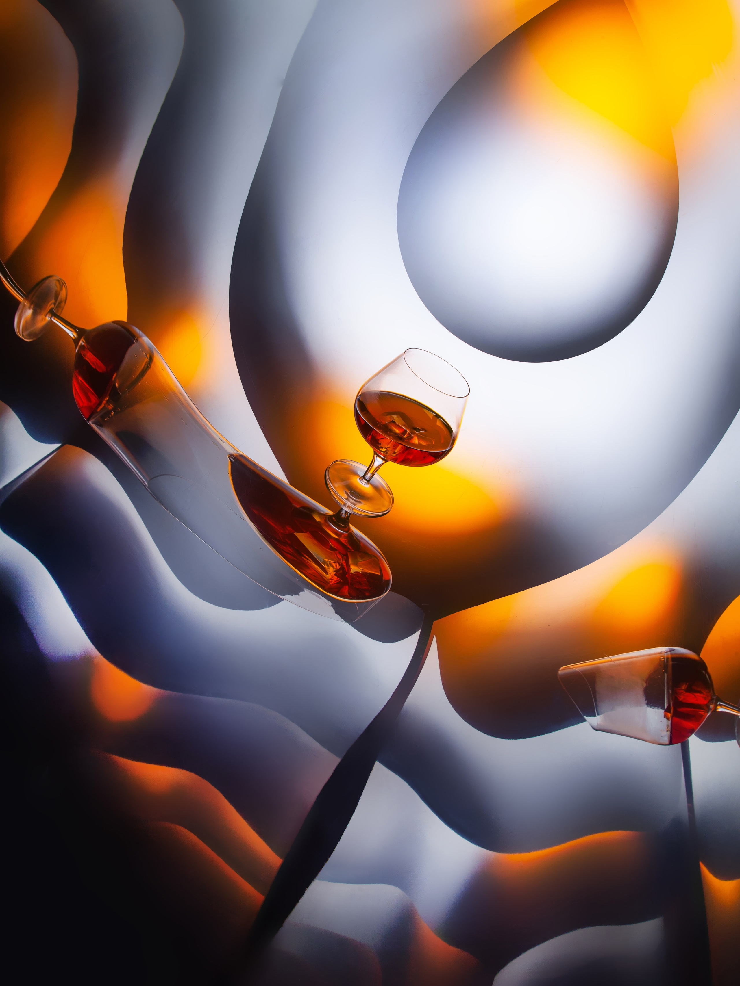 Пьяная чашка. Фотограф Мария Кольцова