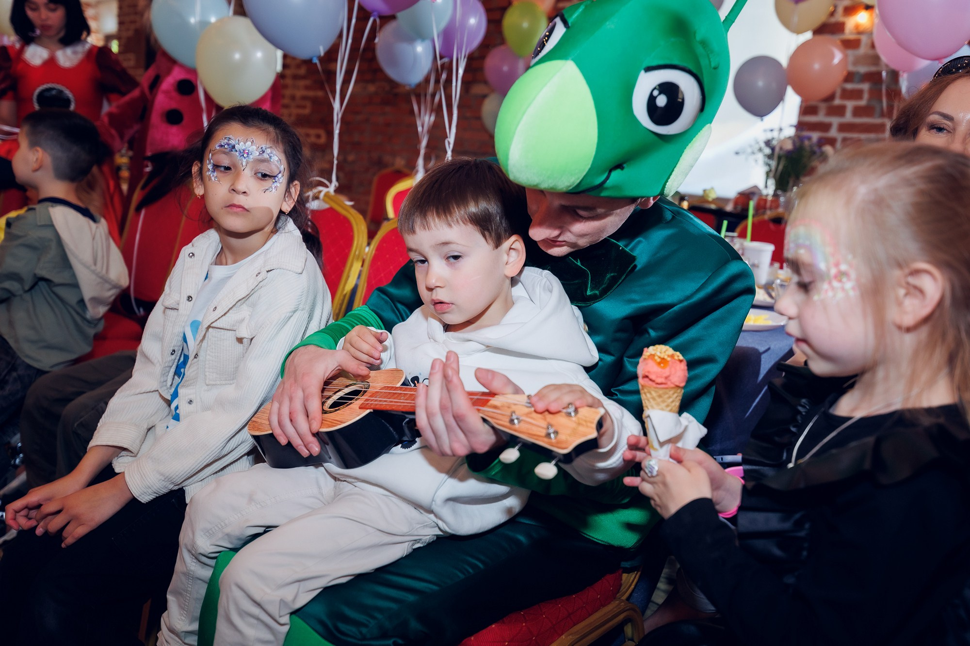 ДР В ЛОФТЕ. Свадебный и репортажный фотограф в Москве и Московской области