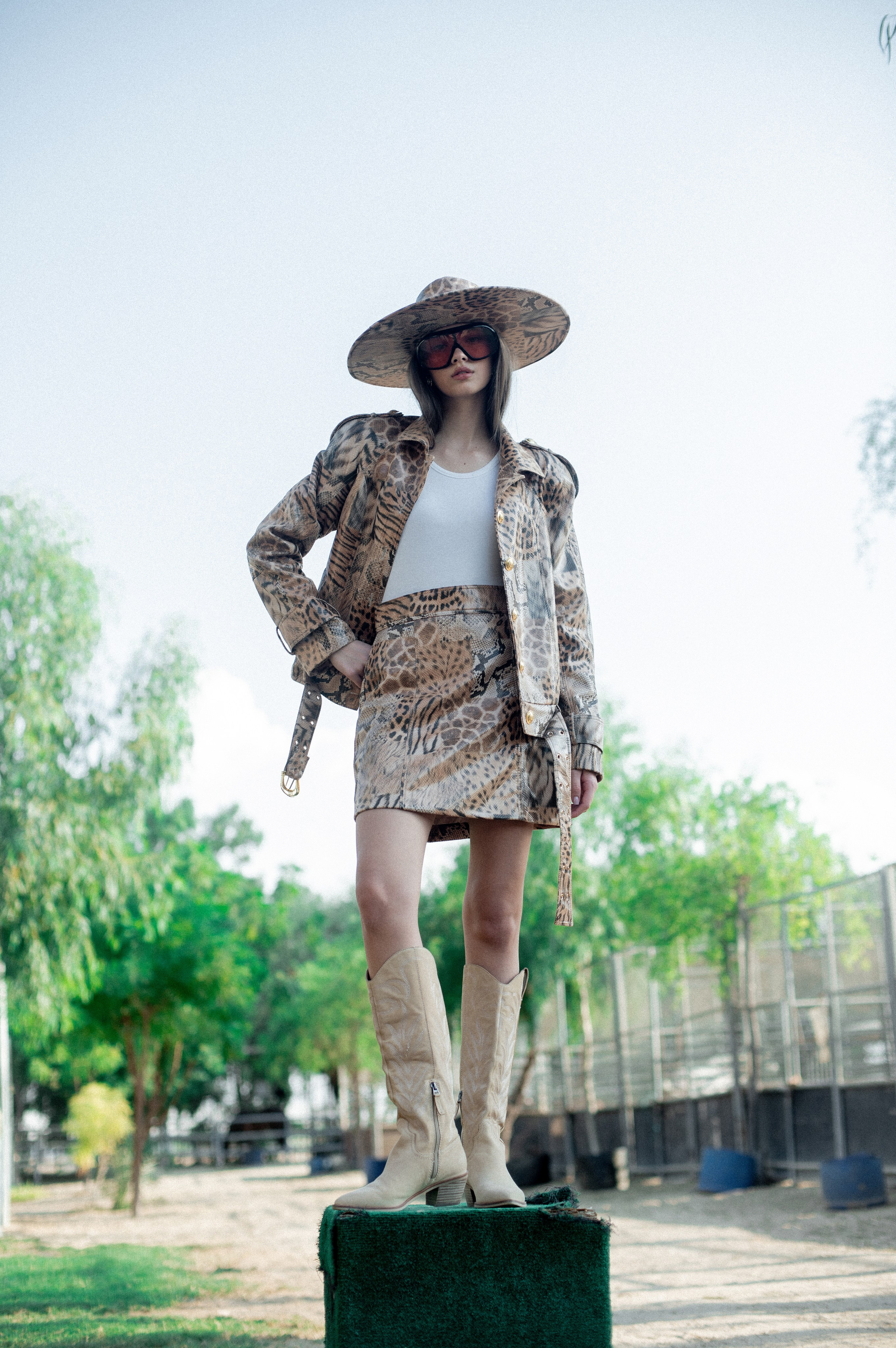 Lookbook for NUR Dubai. Elizaveta Filchenko. Fashion-photographer and director