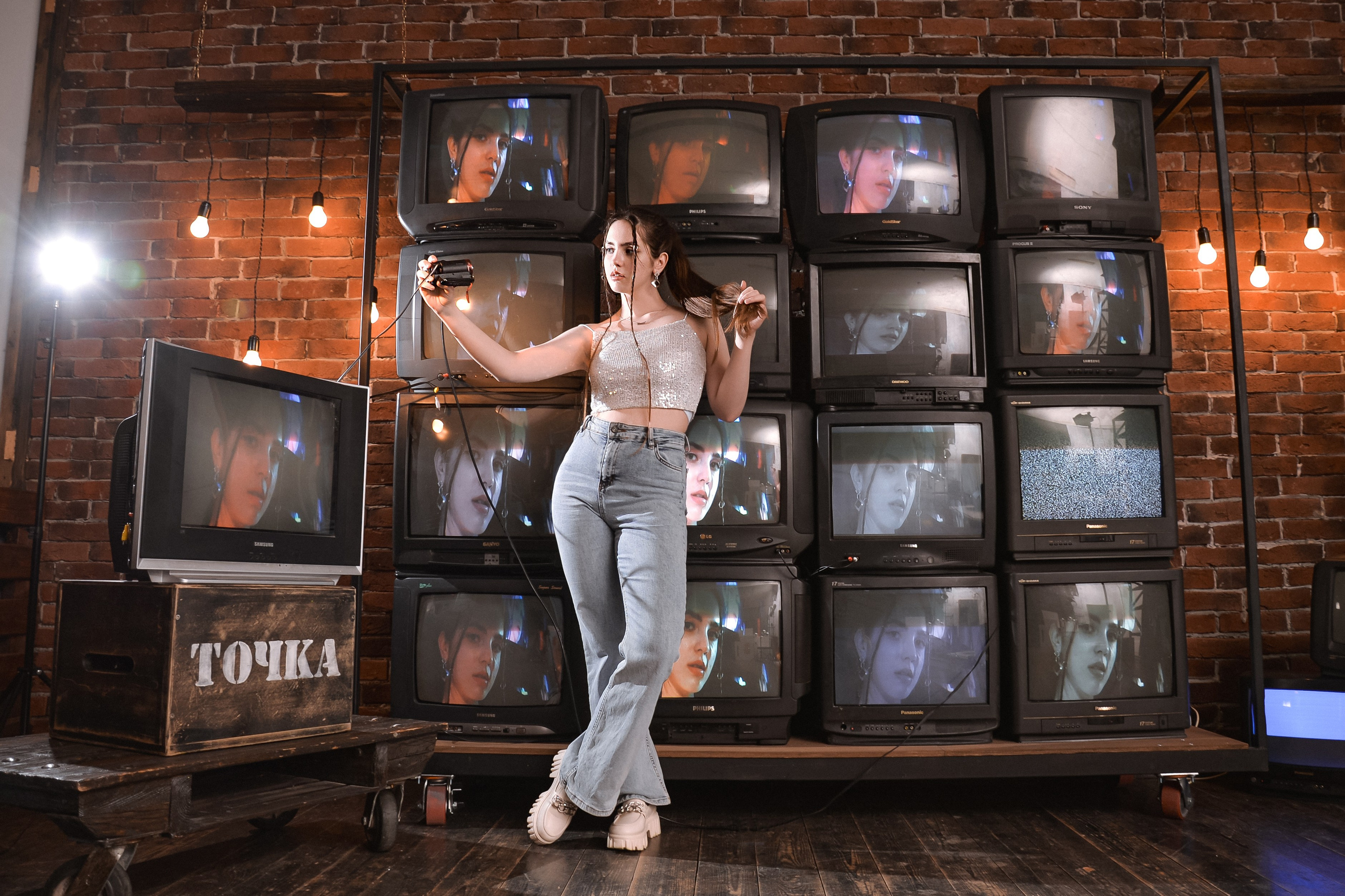 Вика, локация с телеками. Семейный и свадебный фотограф Галина Абакумова, фотосессии в Белгороде