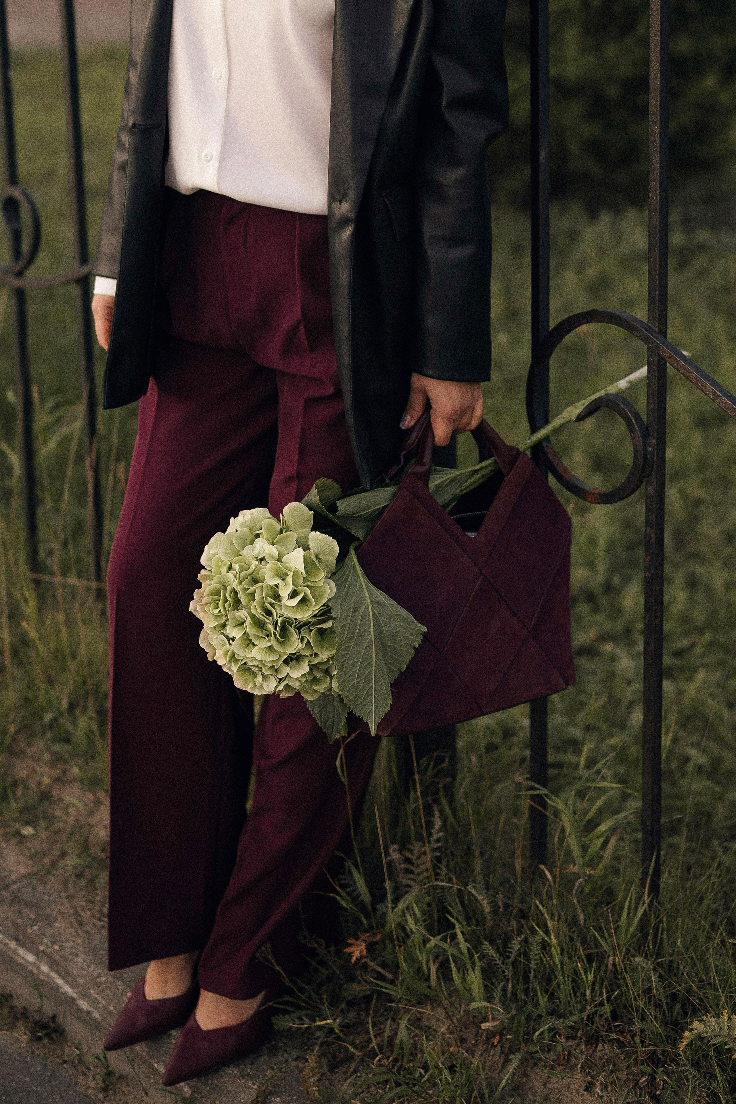 Натали с гортензией. Портретный, семейный и свадебный фотограф в Нарьян-Маре