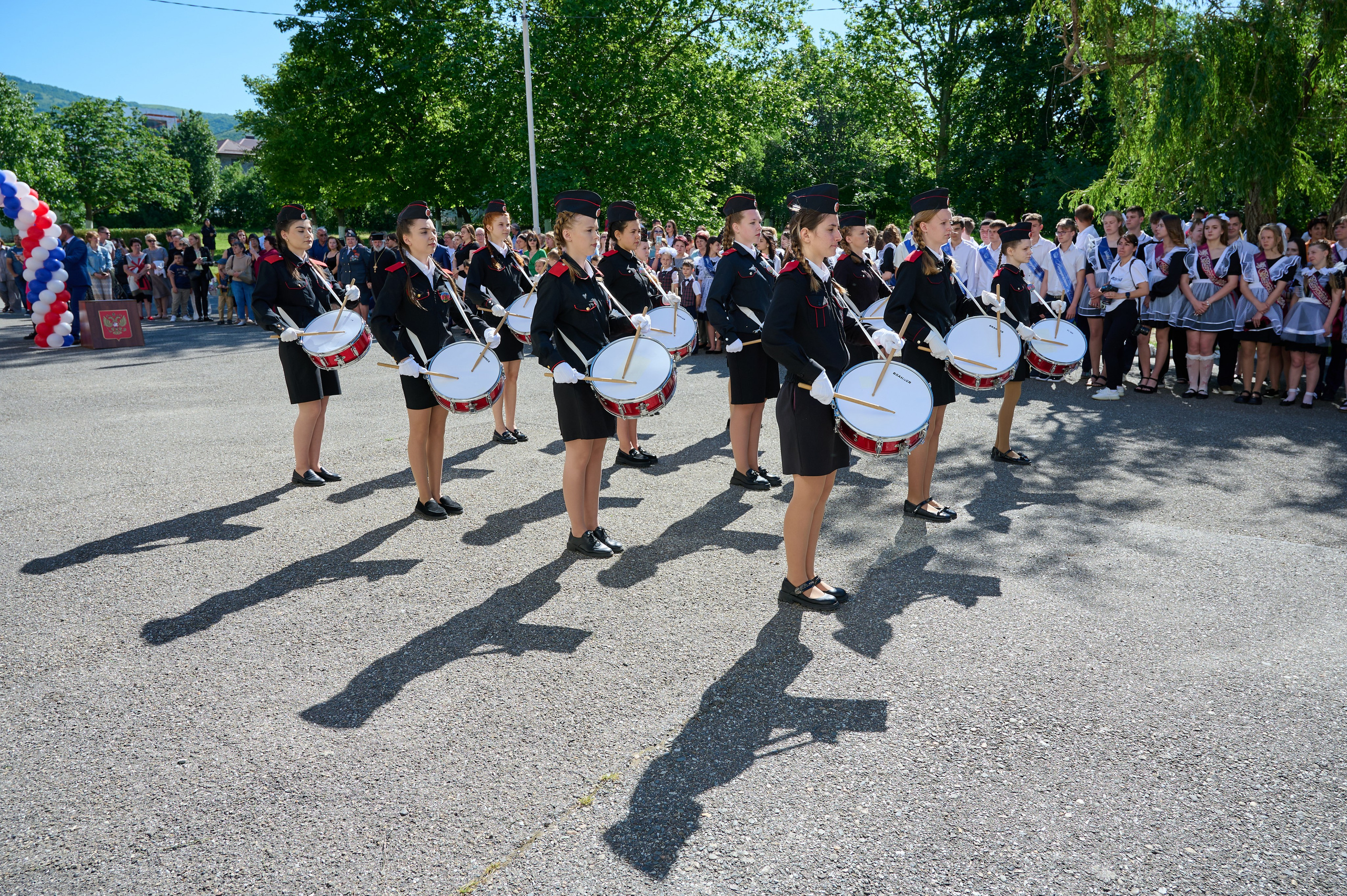 Последний звонок. Жизнь курорта Кабардинка в фотографиях