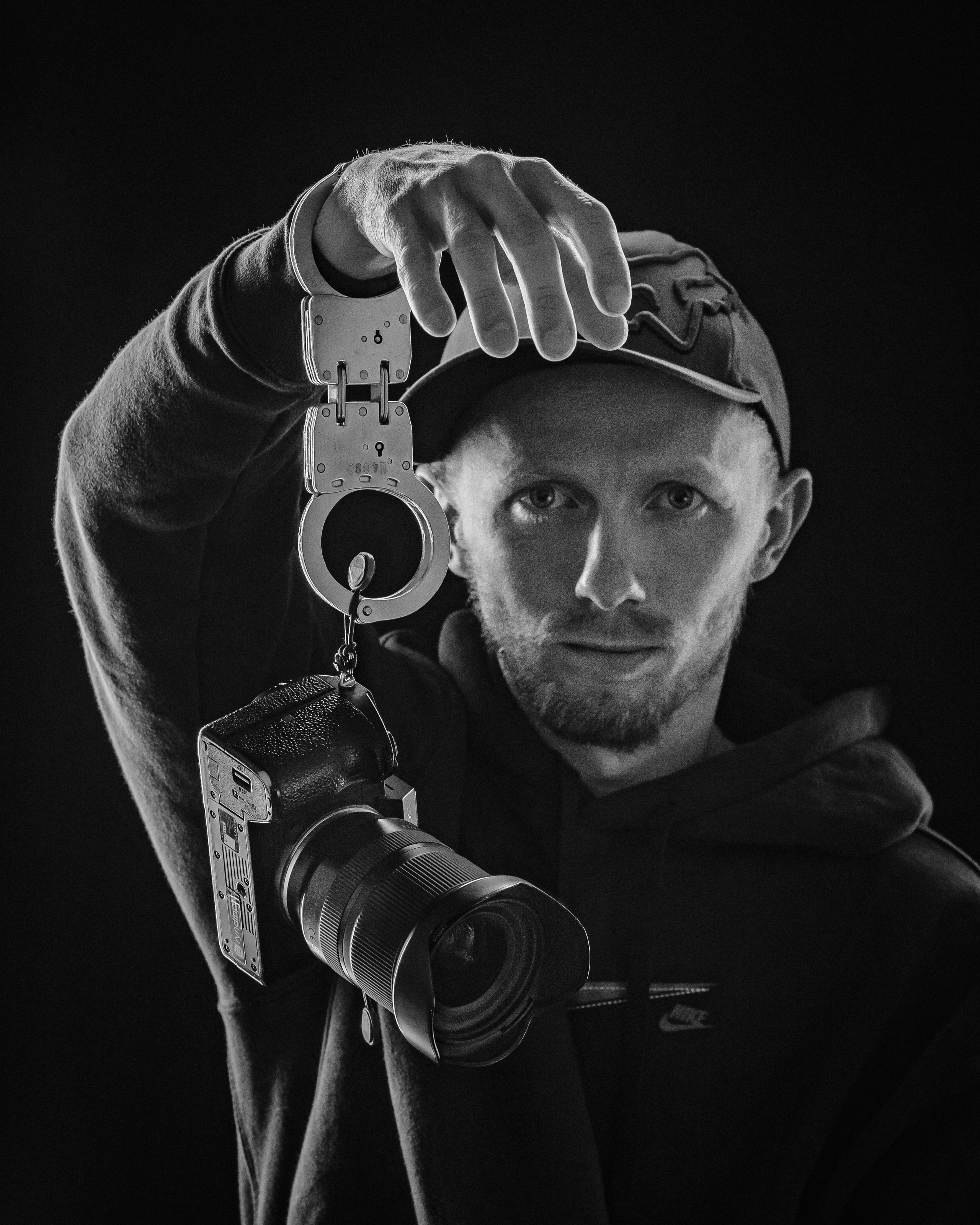 Контакты. Репортажный фотограф в Краснодаре Рындин Дмитрий