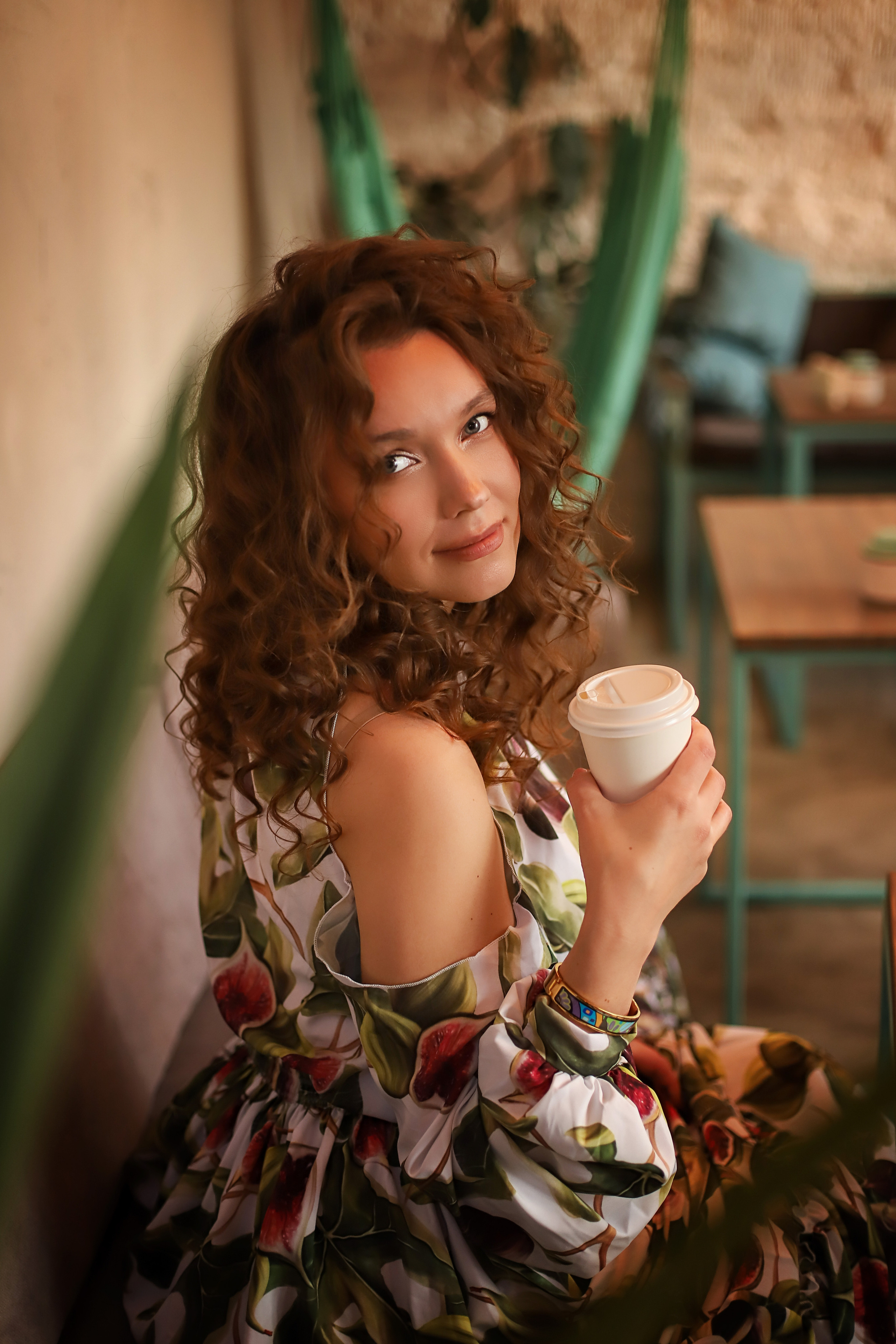 Съёмка в кафе. Семейный и детский фотограф Иркутск Толстикова Наталья