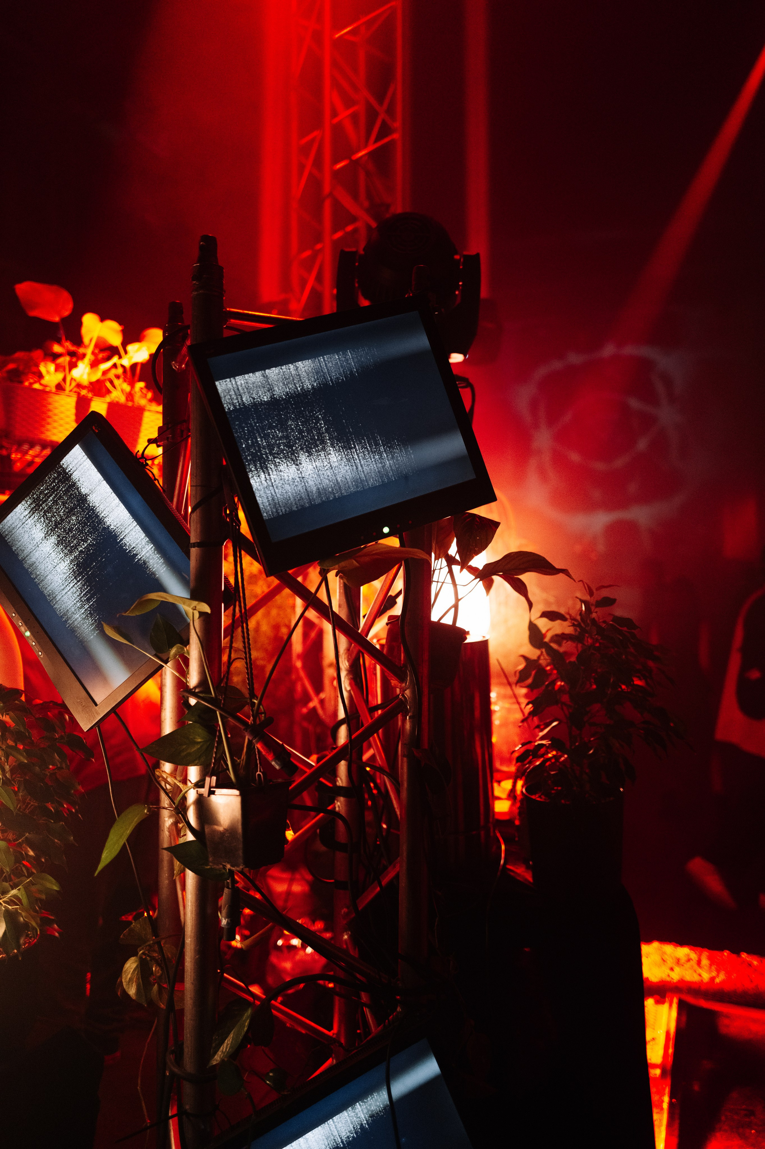 SHIFT, SUBSPACE. @tomrus: Рустам Шагиморданов — фотограф