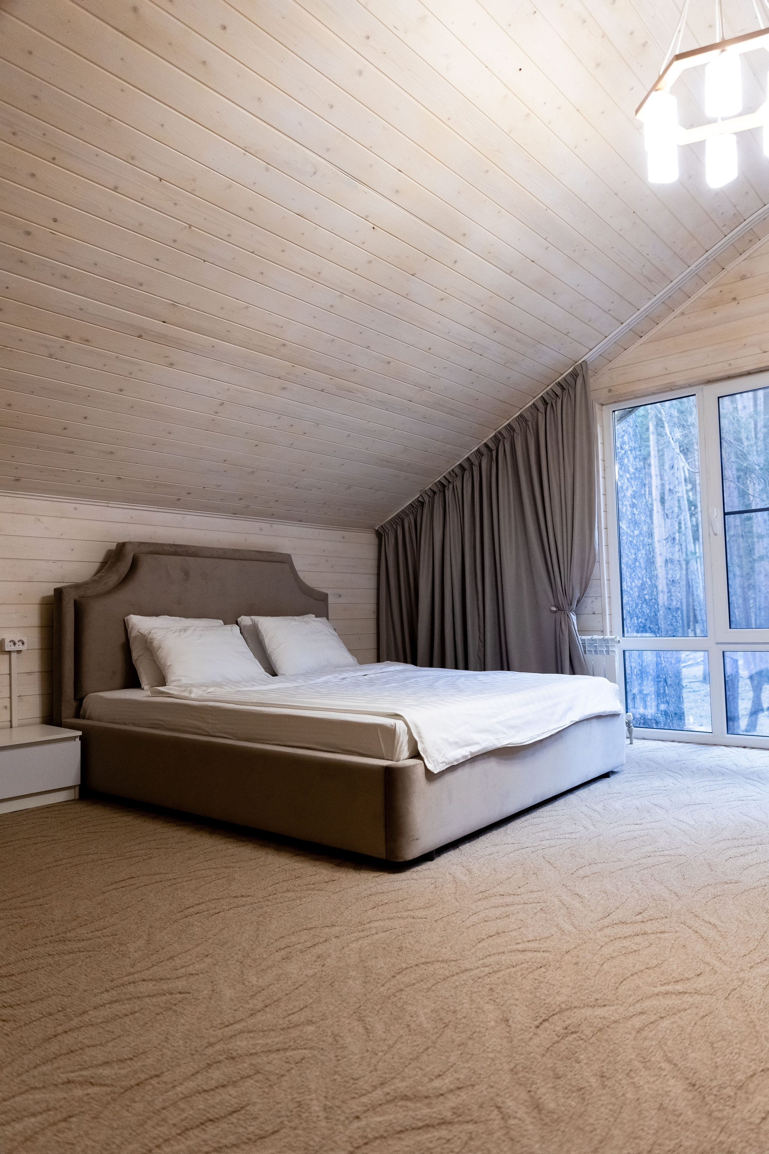 Wood 5642. Главная