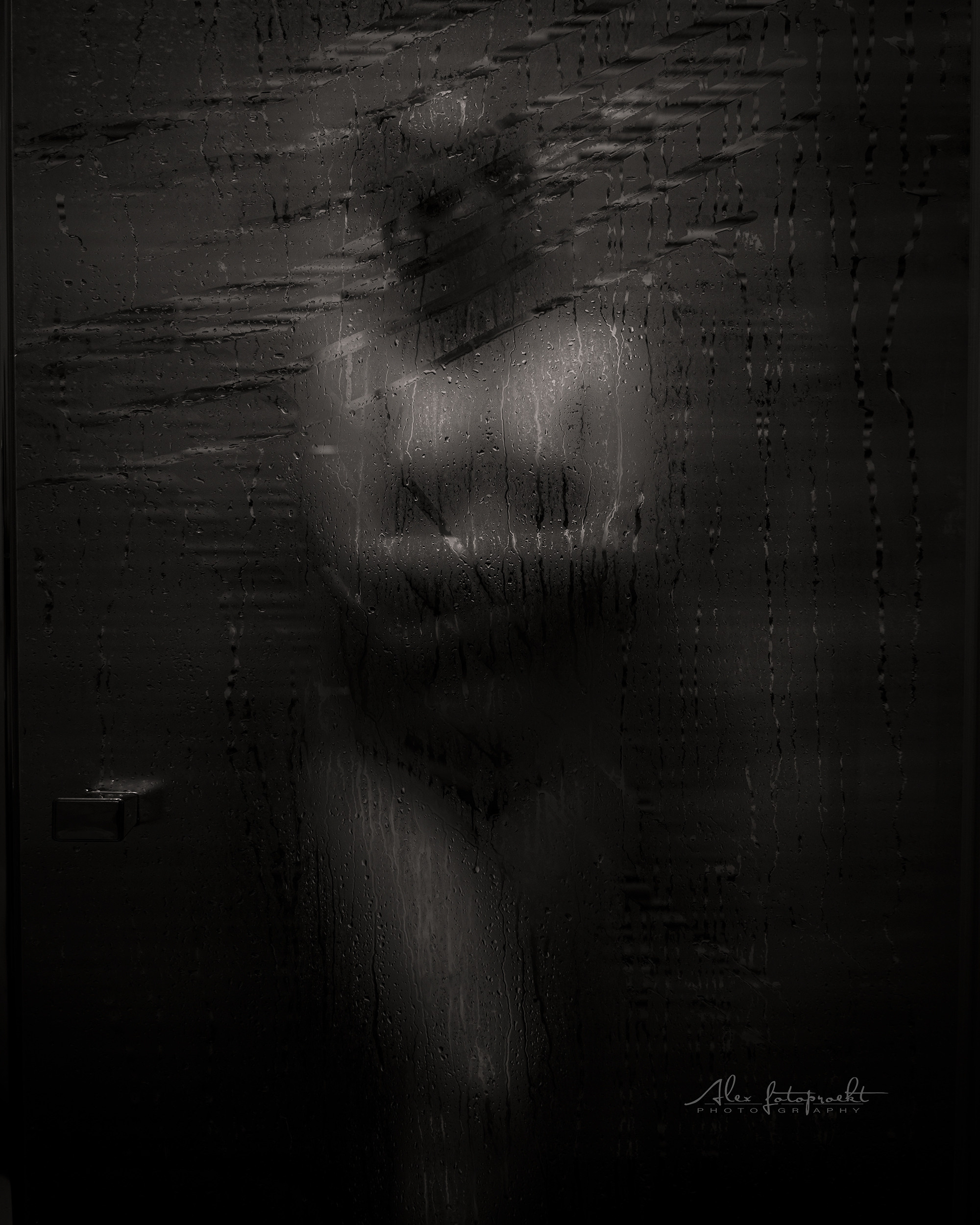 AQUA & Home. Fitness, PoleDance и Nude-art фотограф в Новосибирске Александр Коркин