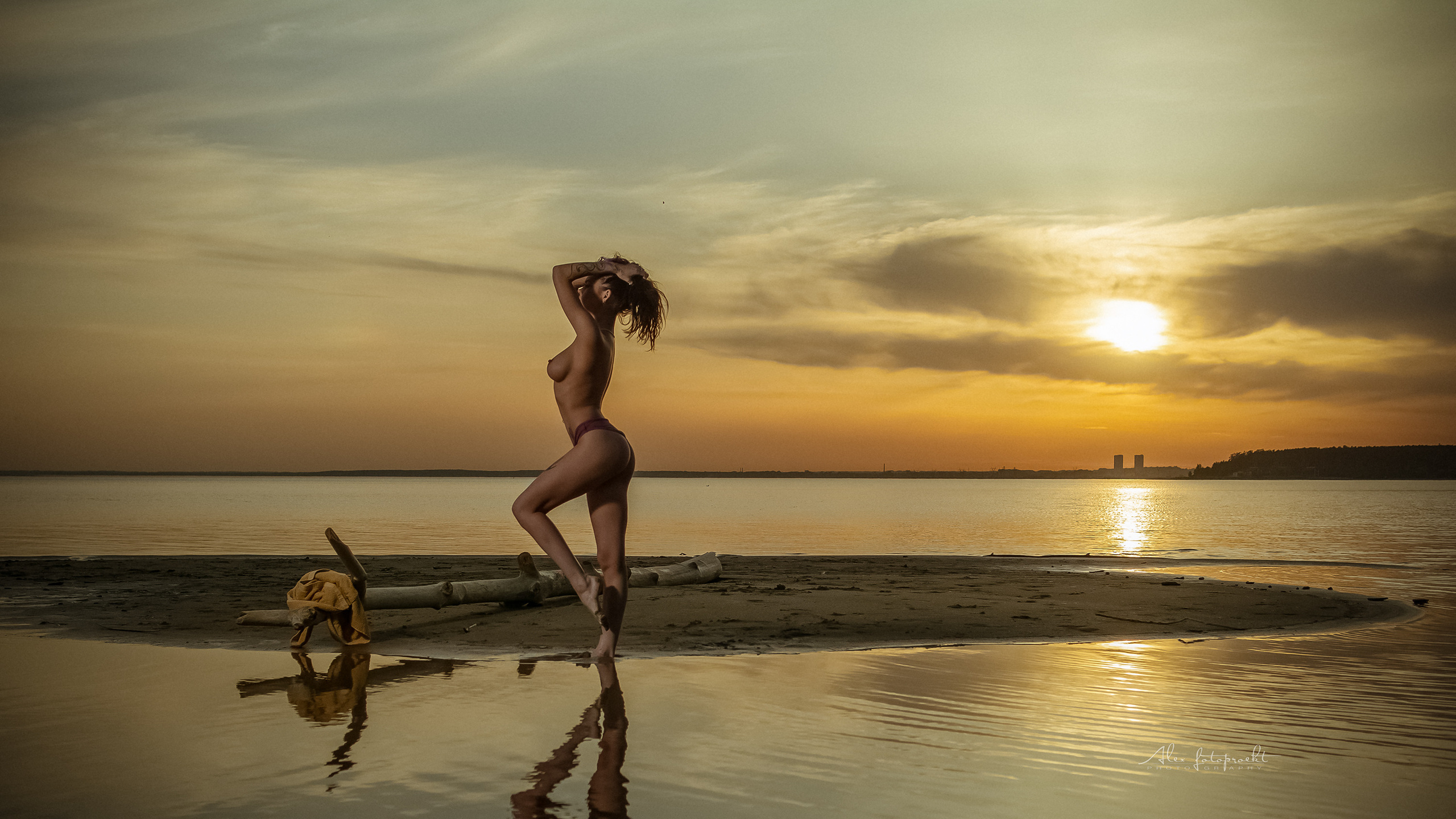 Пляжи, Море, Закат. Fitness, PoleDance и Nude-art фотограф в Новосибирске Александр Коркин