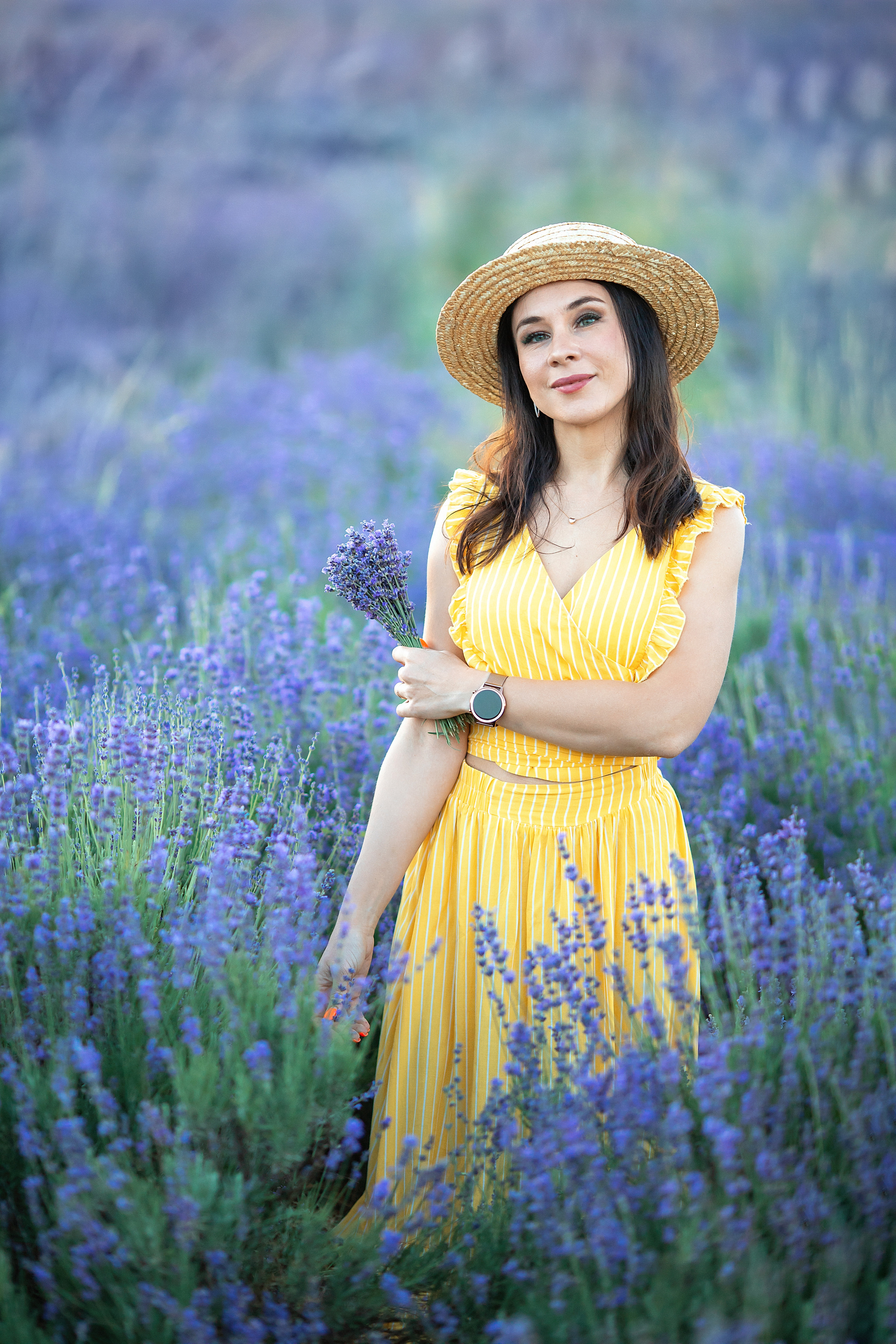 Яркая фотосессия в лаванде. Художественный фотограф Анапа Александра Долбикова
