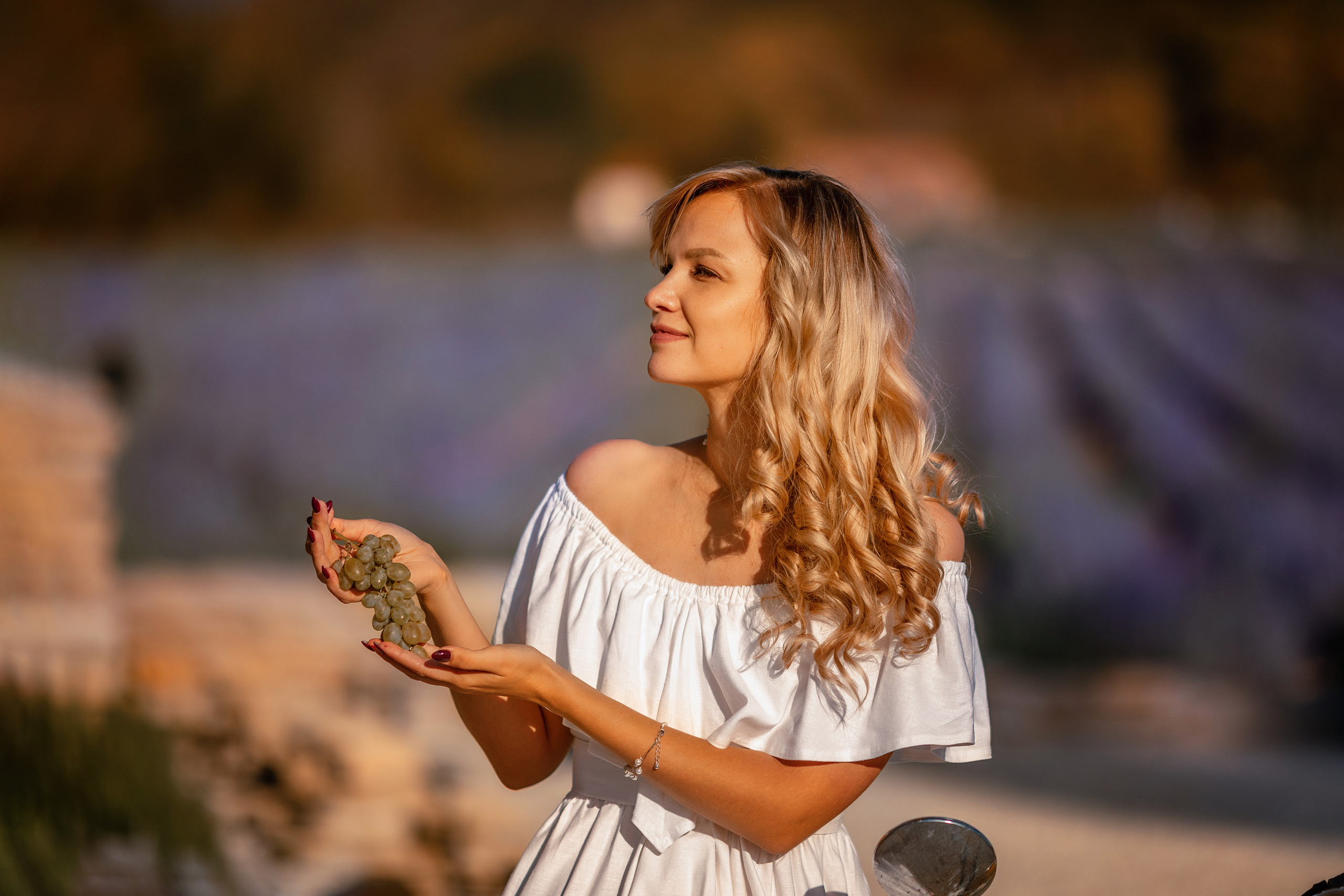 Яркая фотосессия в лаванде. Художественный фотограф Анапа Александра Долбикова