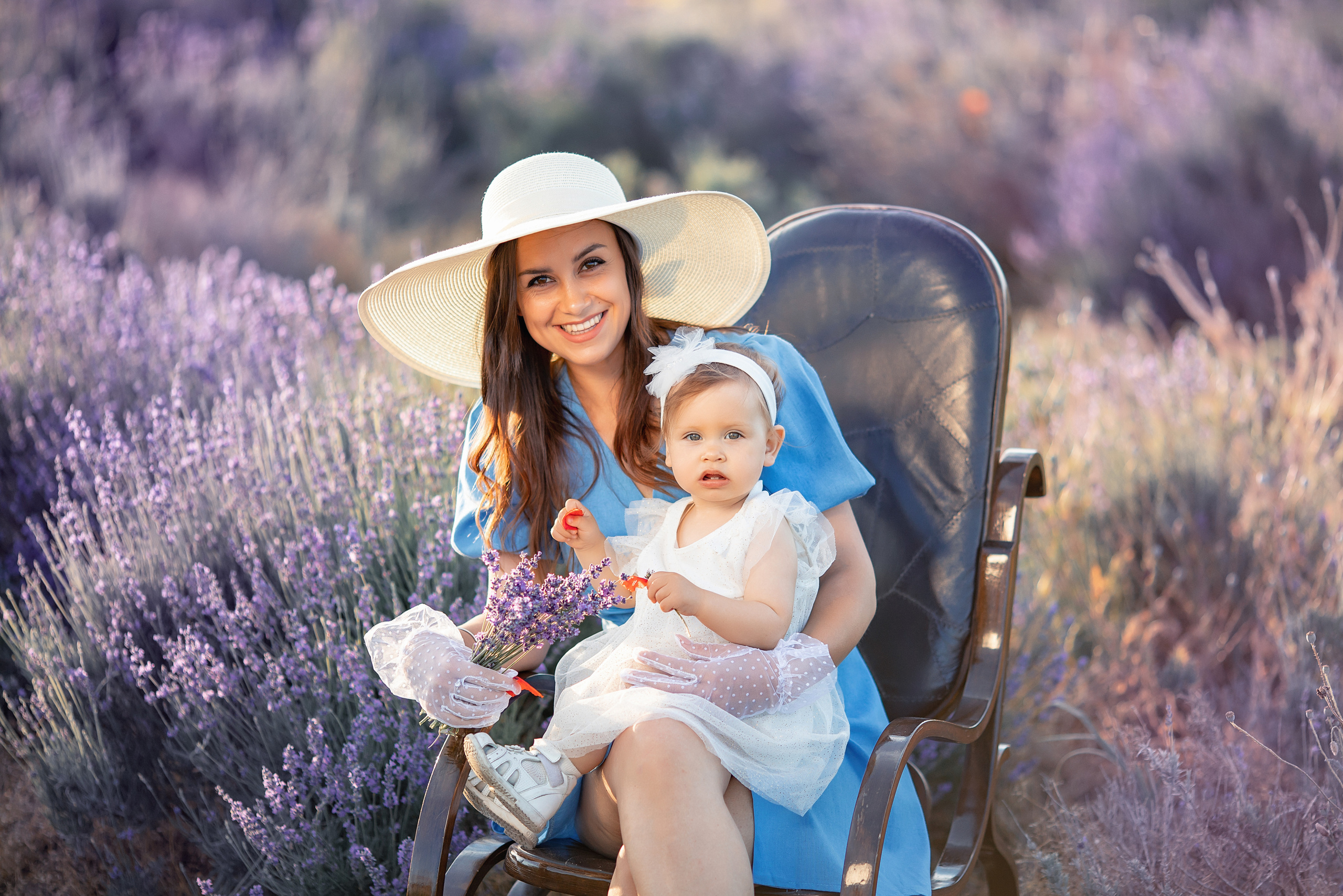 Яркая фотосессия в лаванде. Художественный фотограф Анапа Александра Долбикова