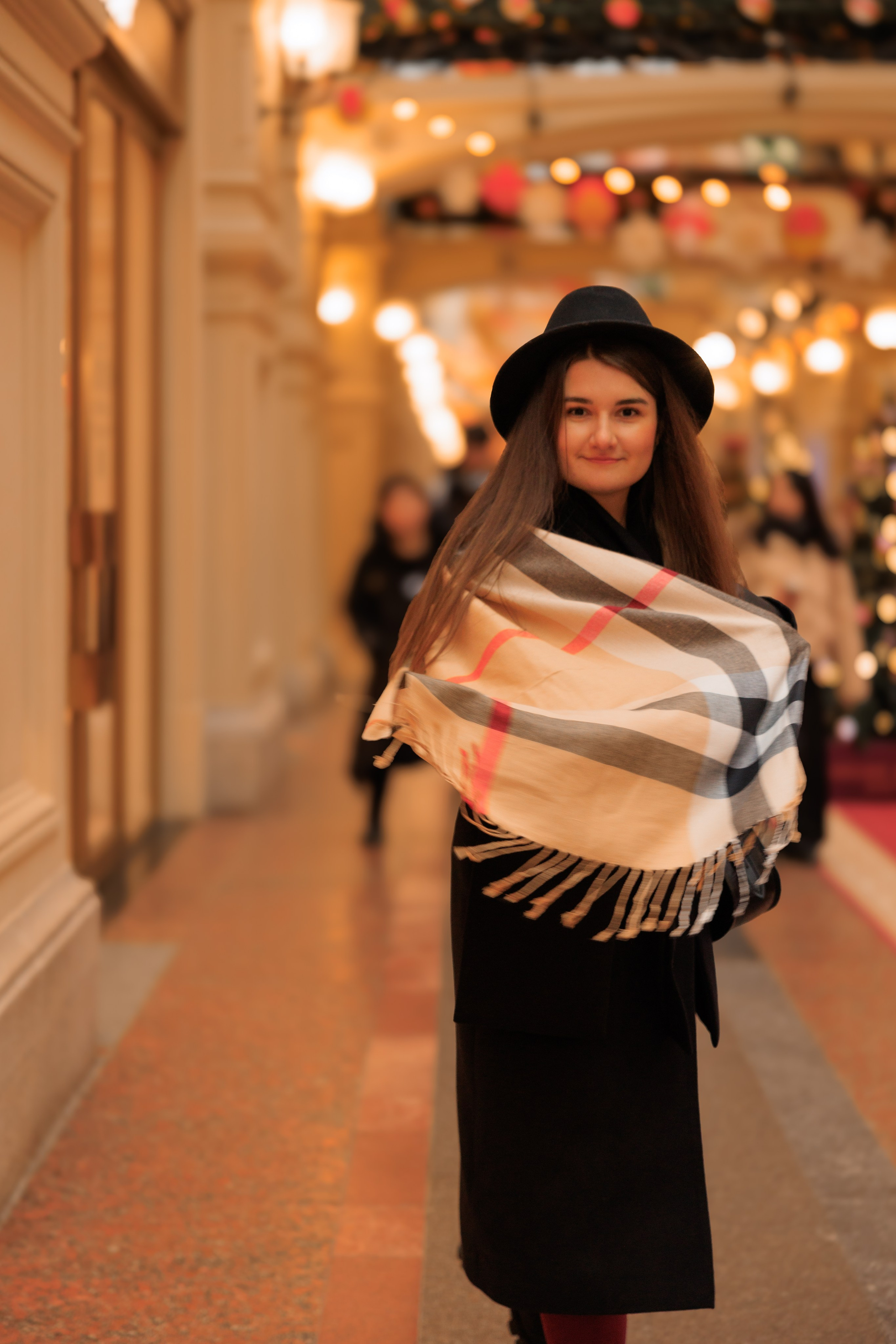 ДАША. Я фотограф из Москвы к Вашим услугам