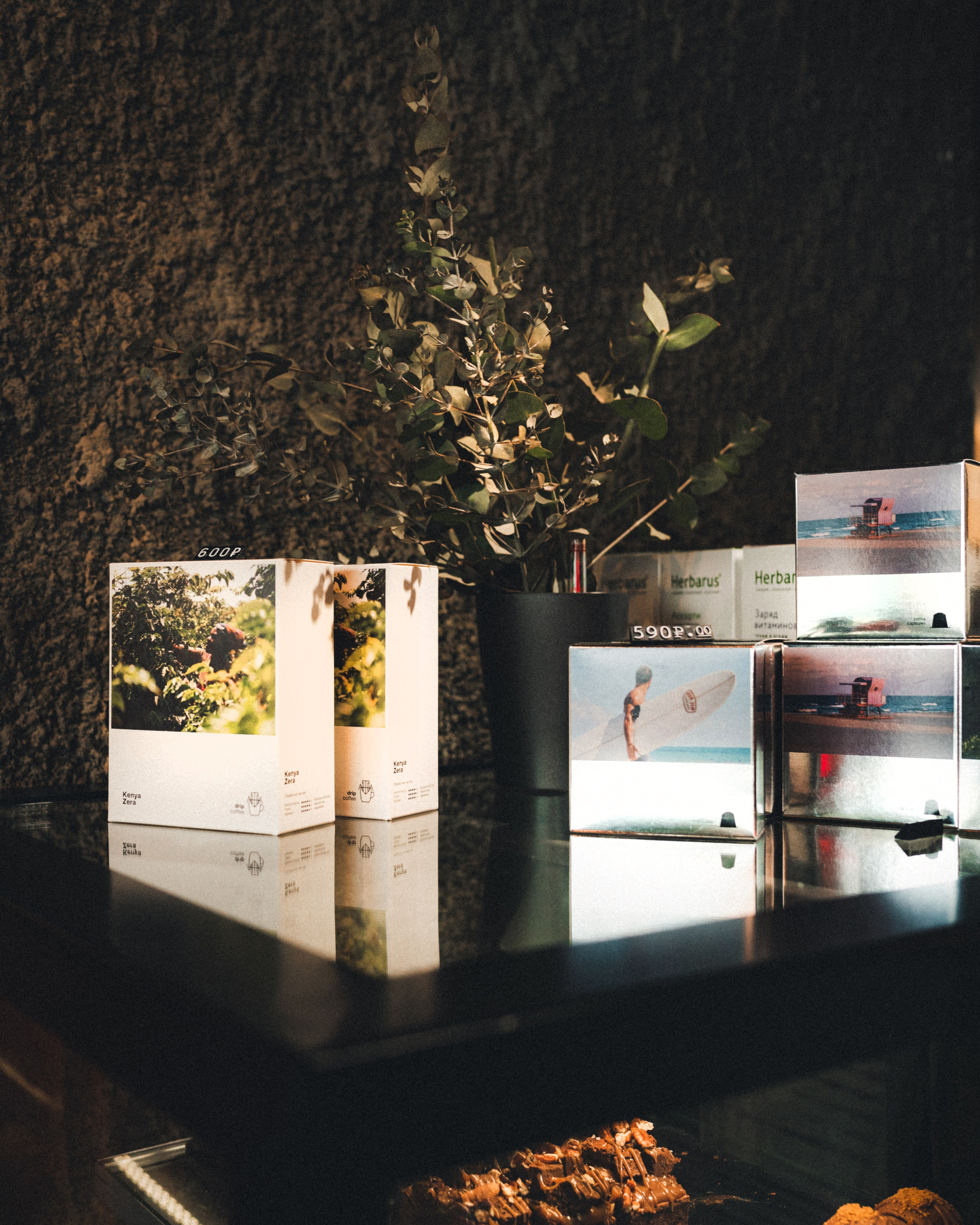 Фотосъёмка для сети кофеен Surf Coffee. Фотограф Илья К. в Москве