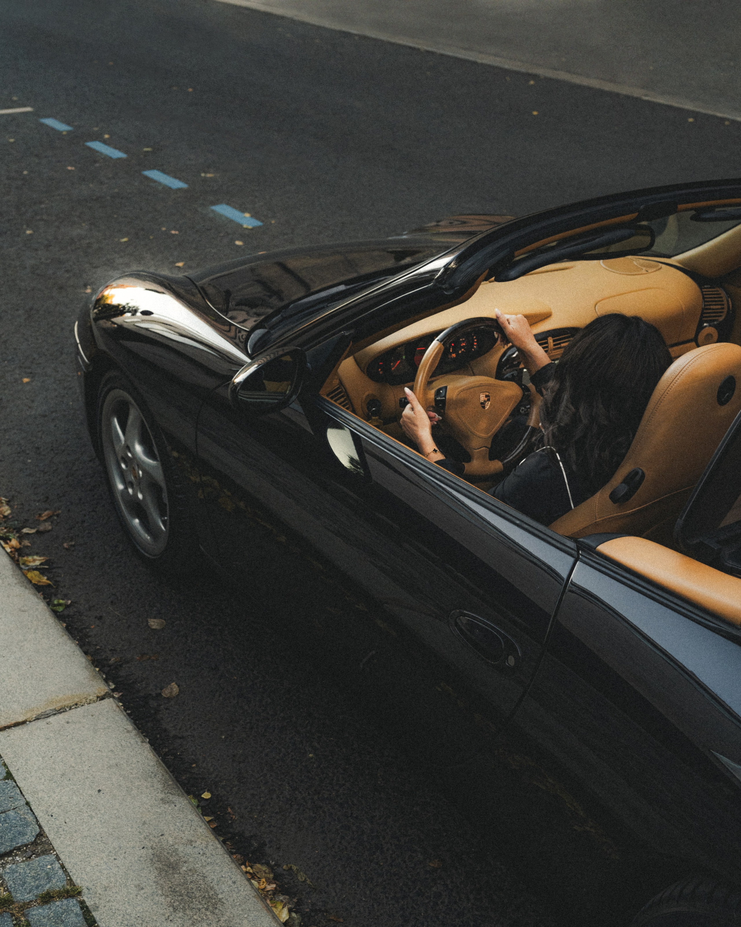 Porsche Carrera 4 Cabriolet x Elina. Фотограф Илья К. в Москве