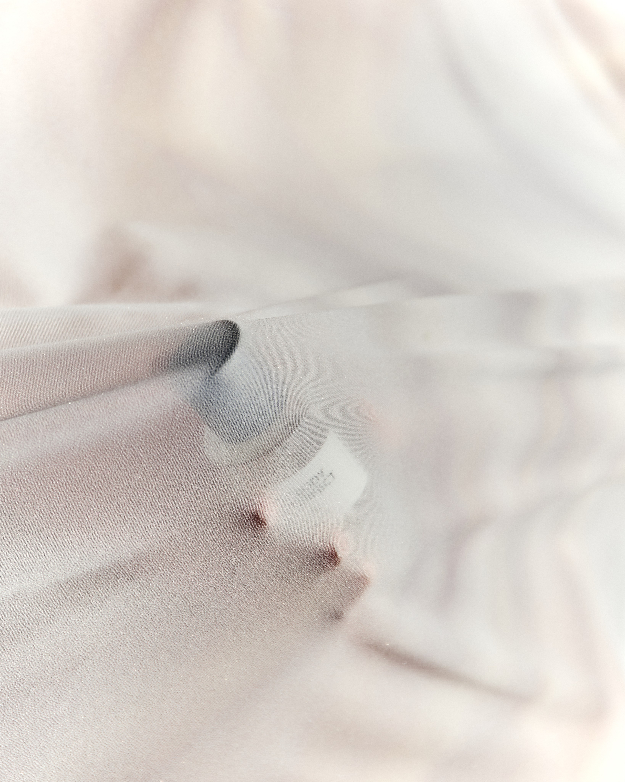 Реклама съемка парфюма. Fashion-фотограф Екатерина Врублевская Москва. Профессиональная съёмка для брендов, женщин и мужчин не моделей