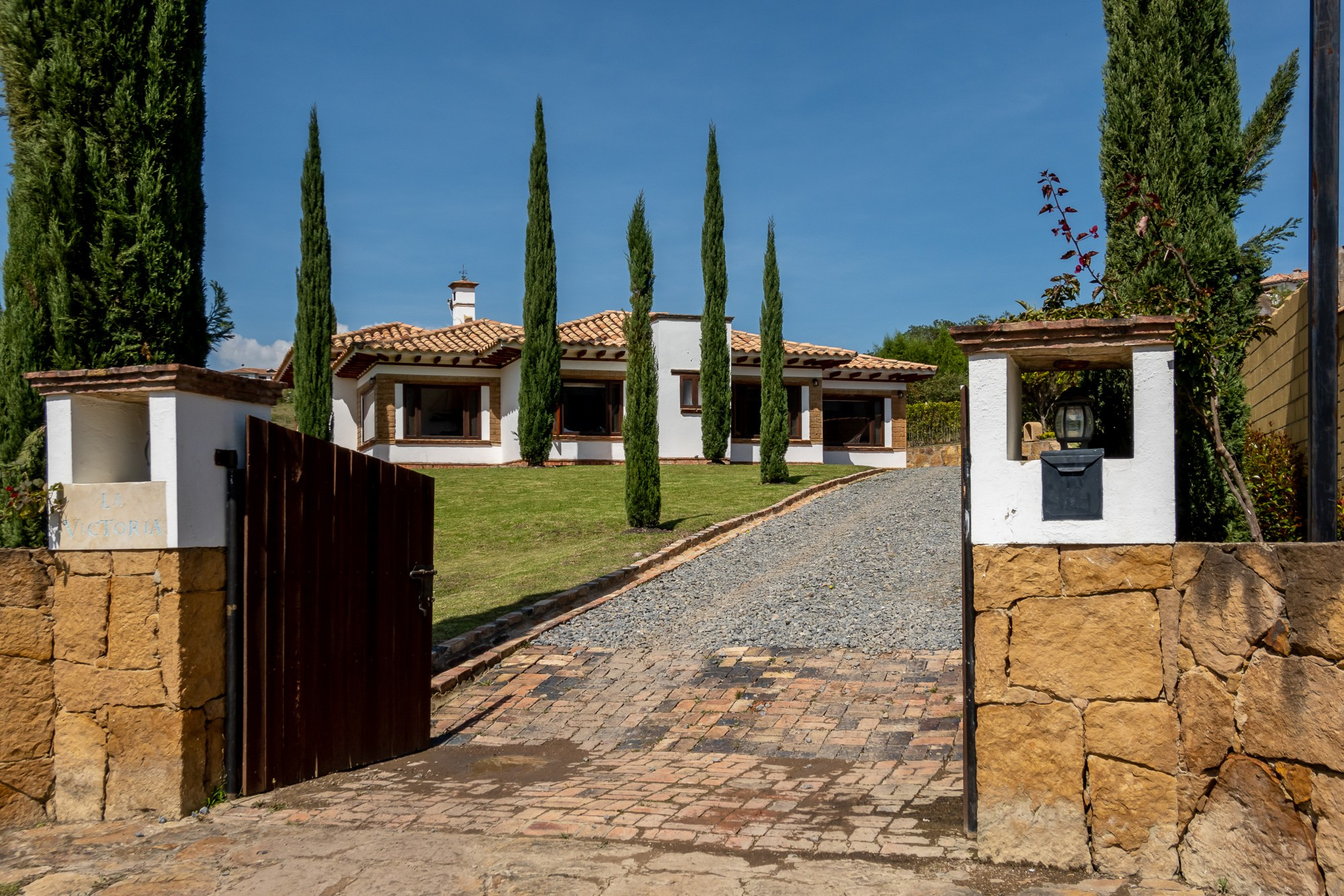 Алексей Скоробогатько, фотограф.  Колумбия Вилья-де-Лейва. Alexey Skorobogatko, photographer, Colombia Villa de Leyva. Фотограф Алексей Скоробогатько