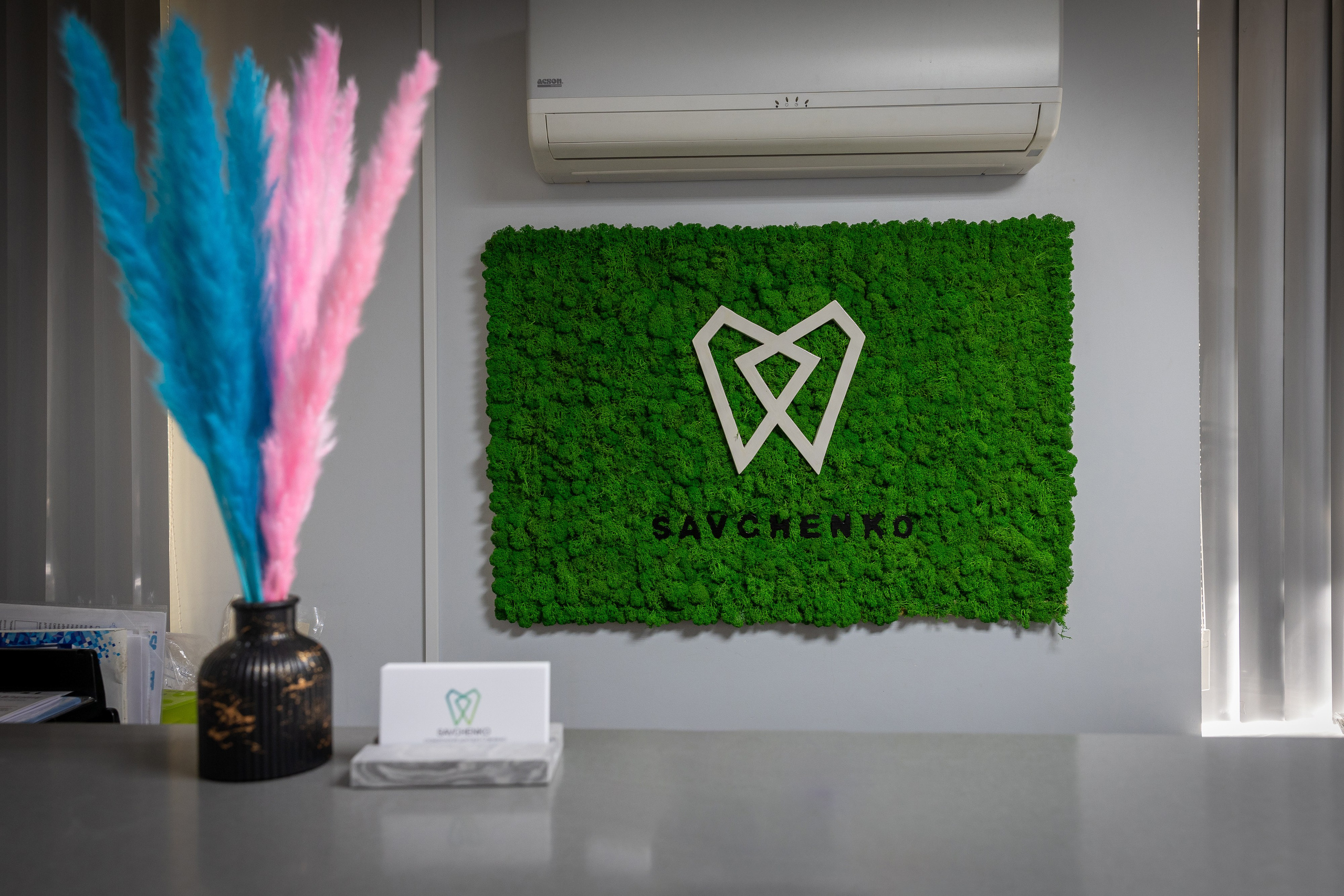 Съемка контента для стоматологии, фото сотрудников, интерьер. Свадебная, репортажная и бизнес съёмка в Ростове-на-Дону