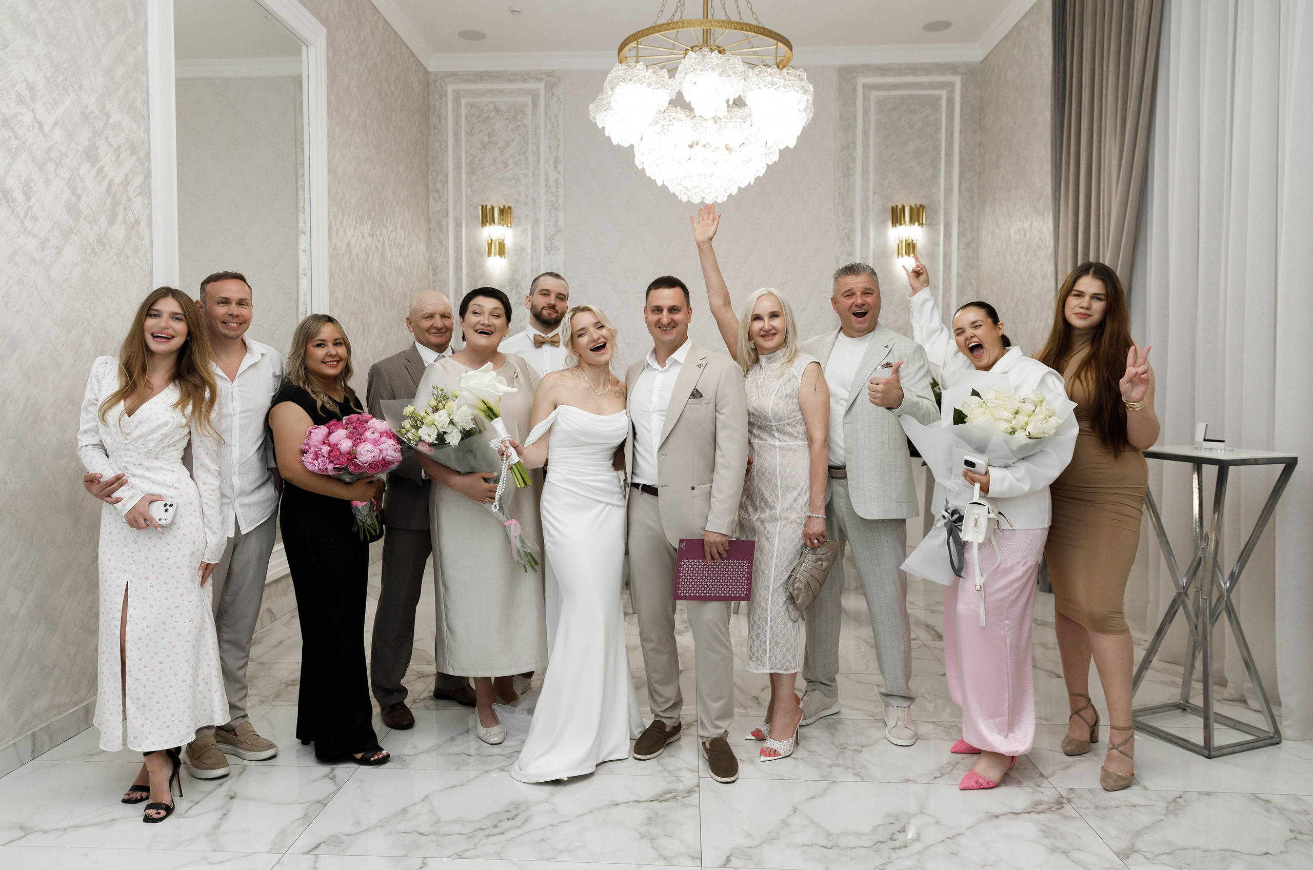 Александр&Екатеририна (утро невесты и загс Кутузовский). Фотограф в Москве Юлия Хамзина