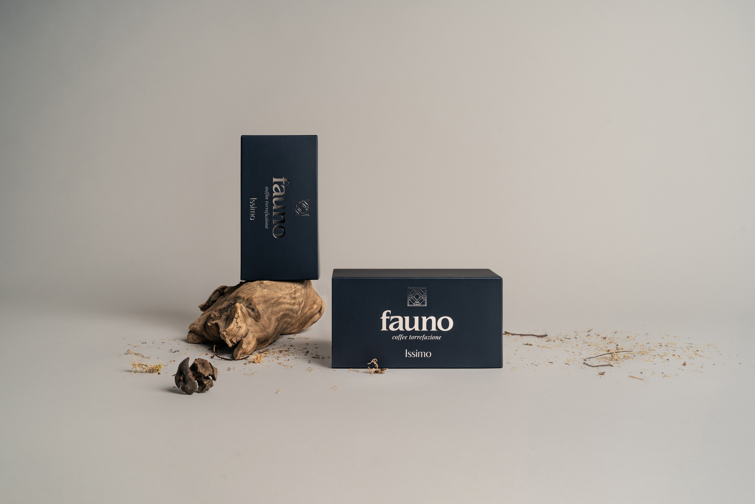 Предметная фотосъёмка для кофейной компании Fauno. Фотограф Илья К. в Москве