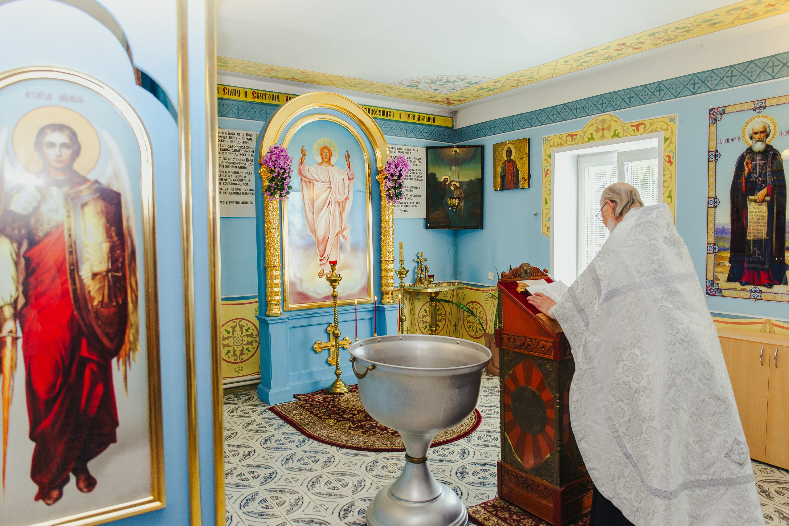 Фотосессия крещения малыша. Фотограф новорожденных и детский в Сергиевом Посаде Кругликова Юлия