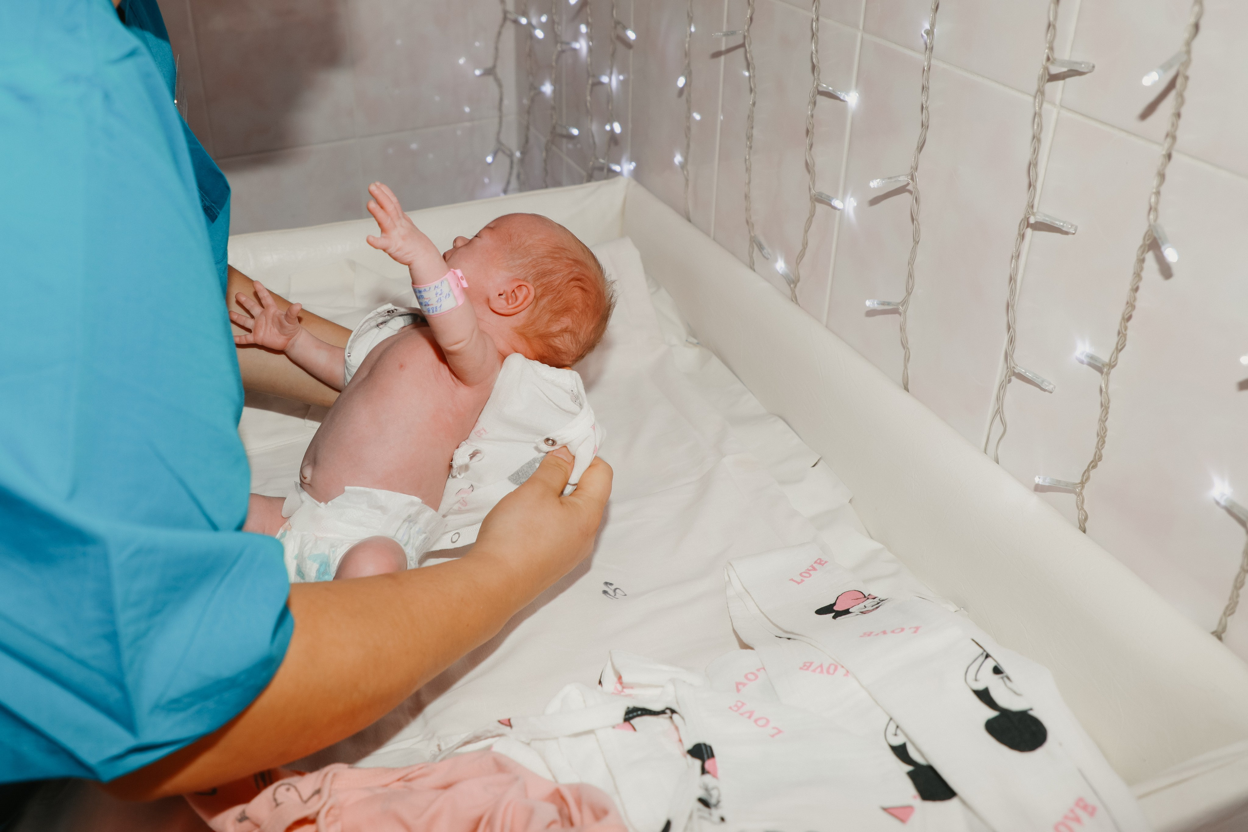 Выписка с роддома. Свадебный и семейный фотограф/видеограф в Краснодаре Наталья Осинская