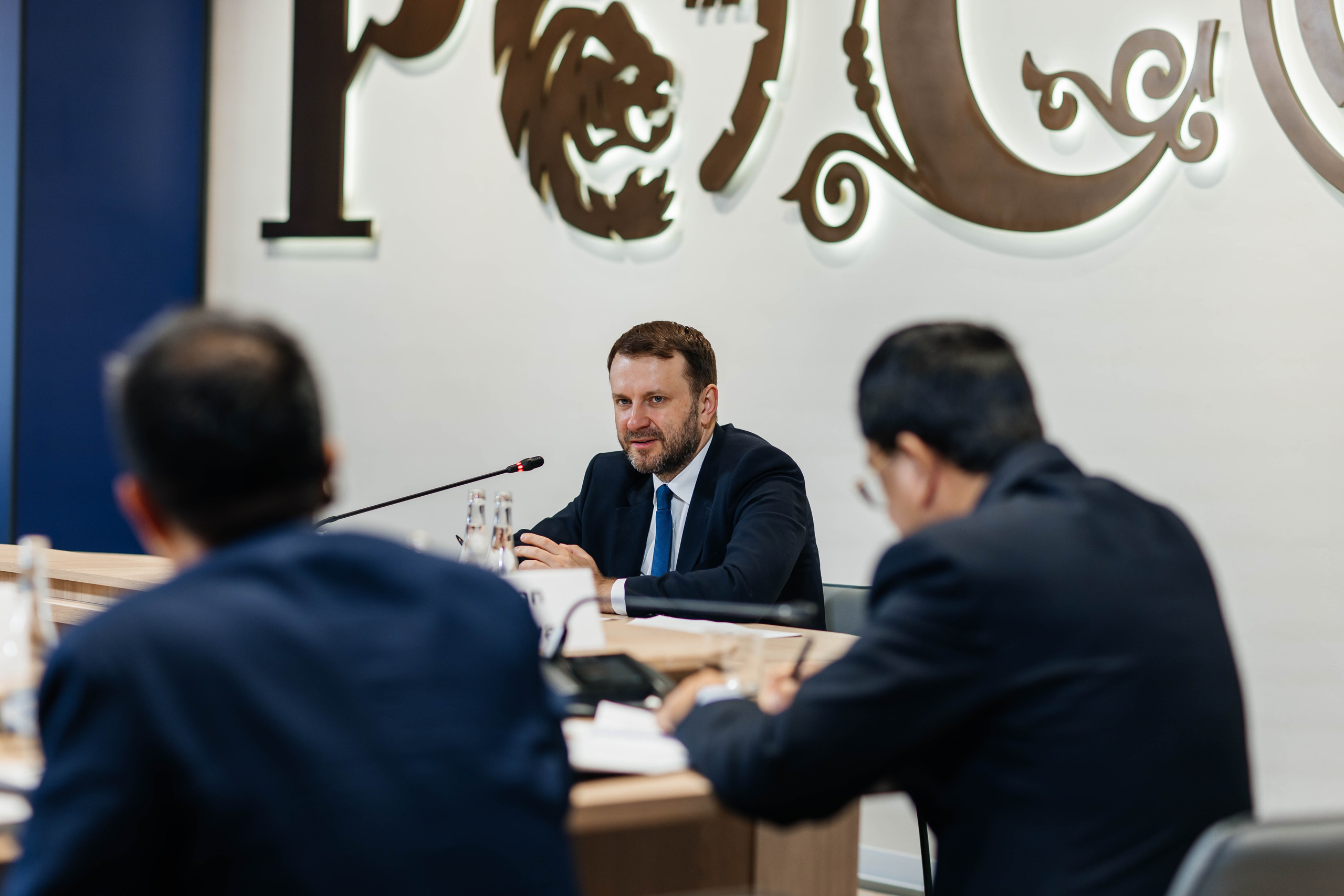 Репортаж. Фотограф во Владивостоке Максим Цой