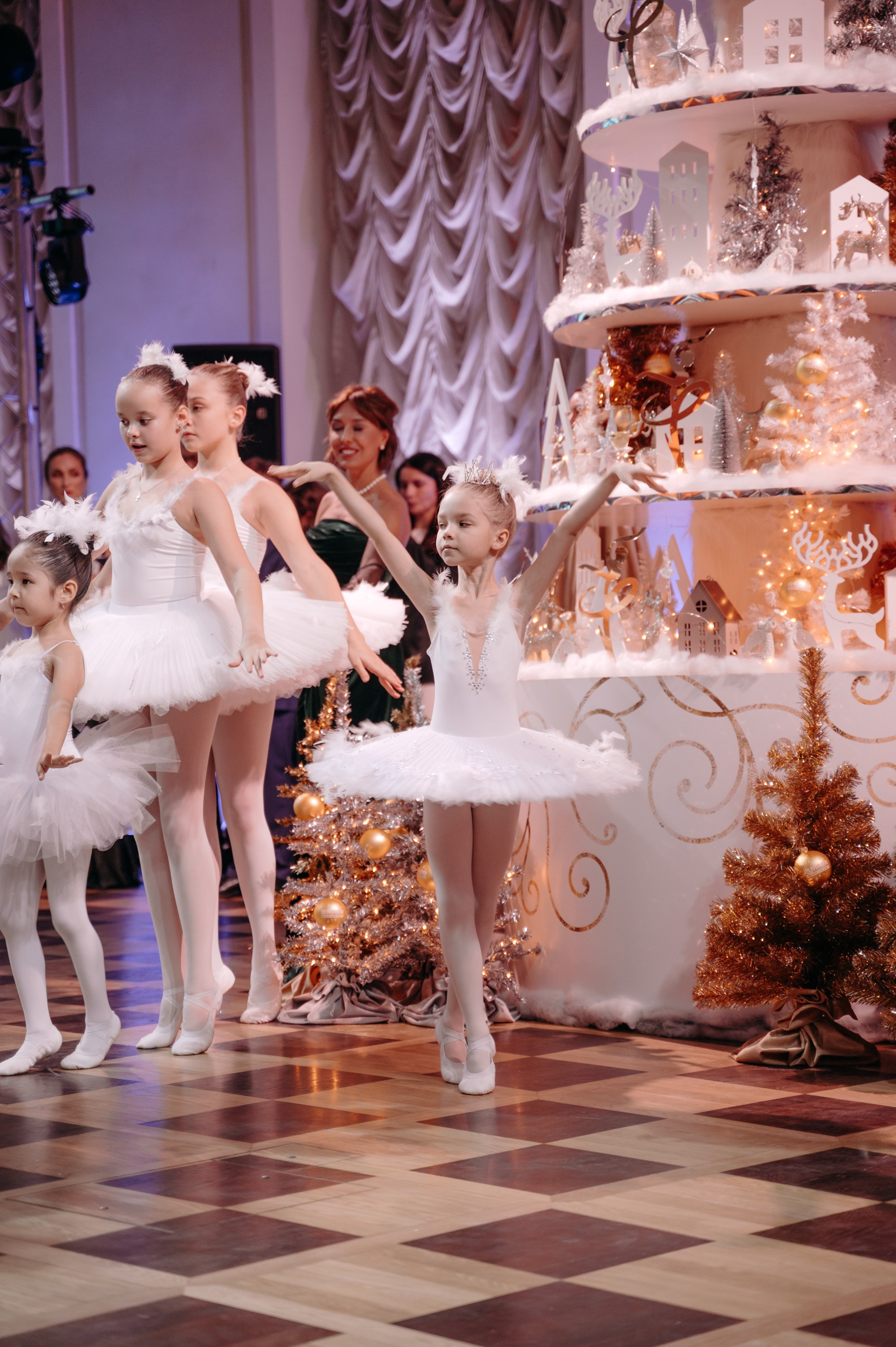 Центральная Балетная Школа зимний бал. Фотограф в Москве Илья Максимов