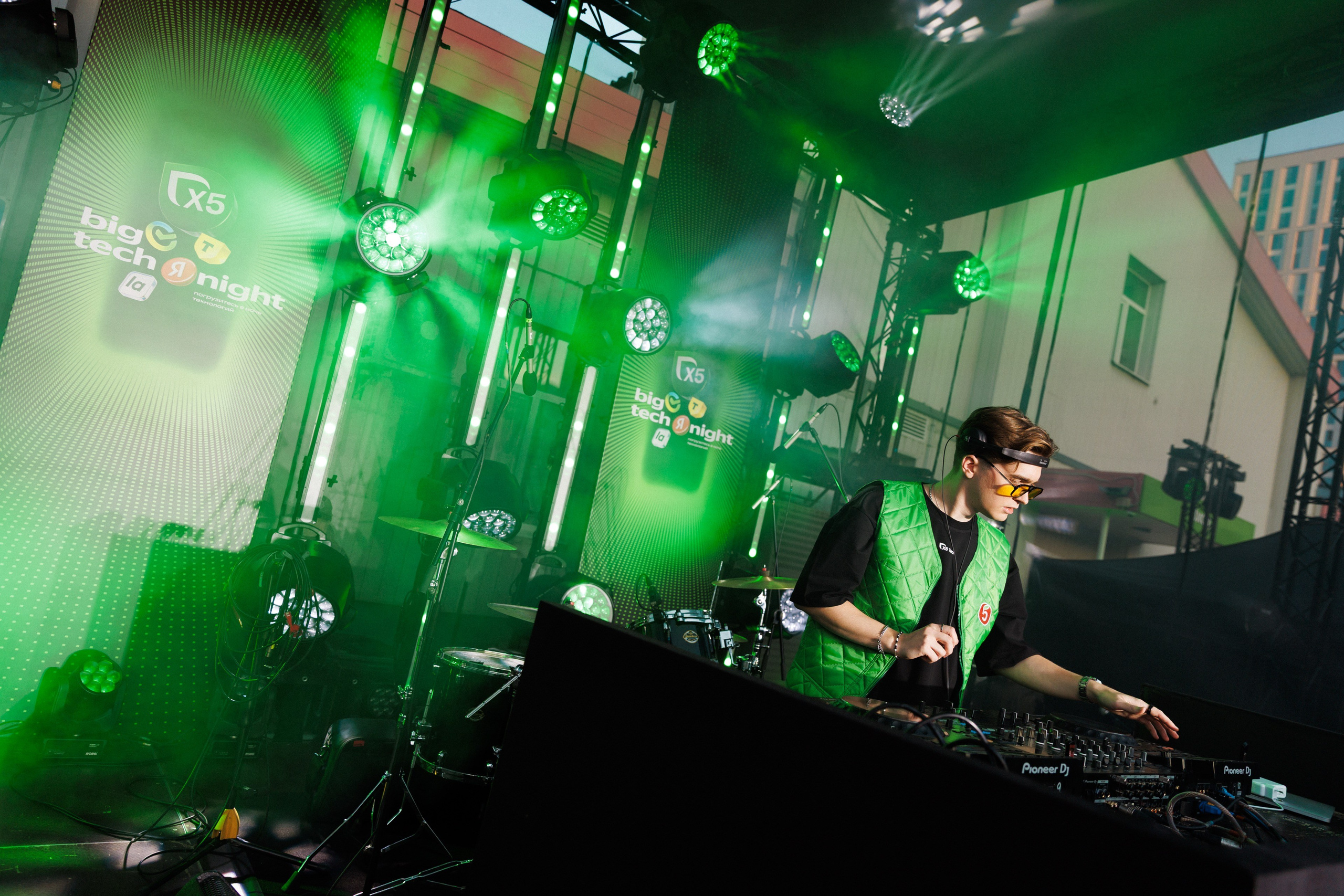 BIG TECH NIGHT — Площадка X5. Коммерческий фотограф в Москве — Антон Ермаков