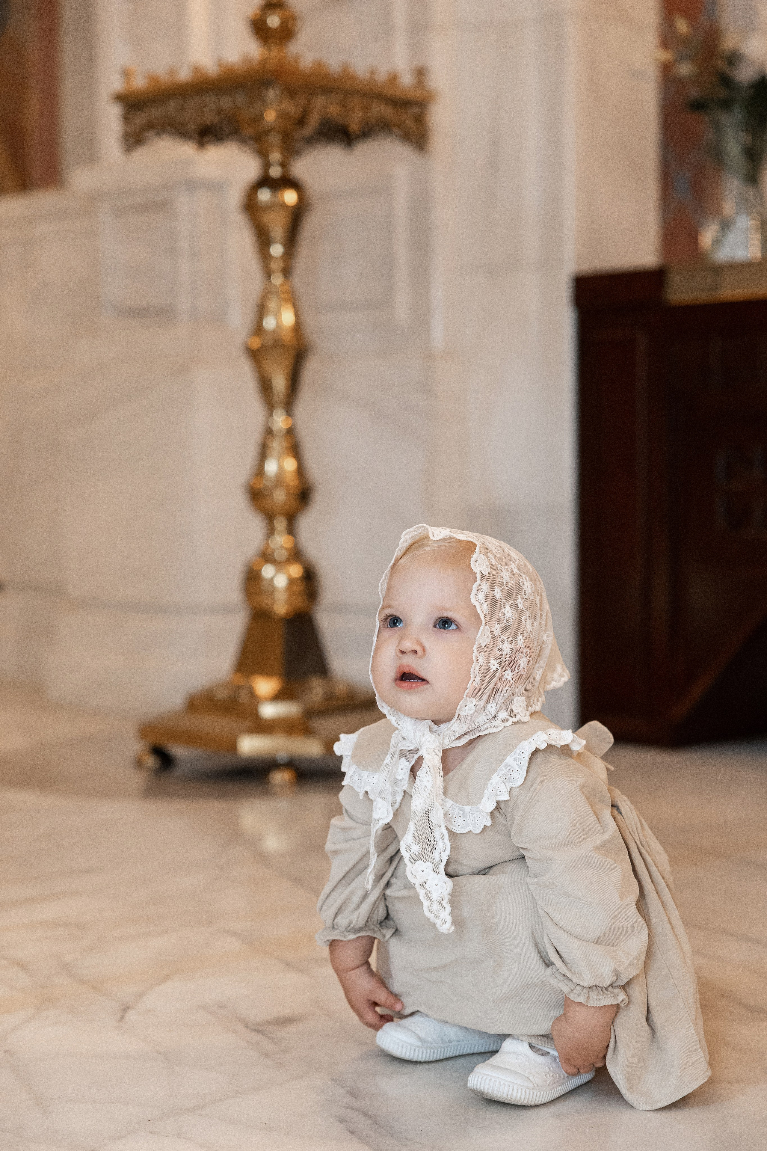 Крещение Аделины. Фотограф Крещение, Выписка москва