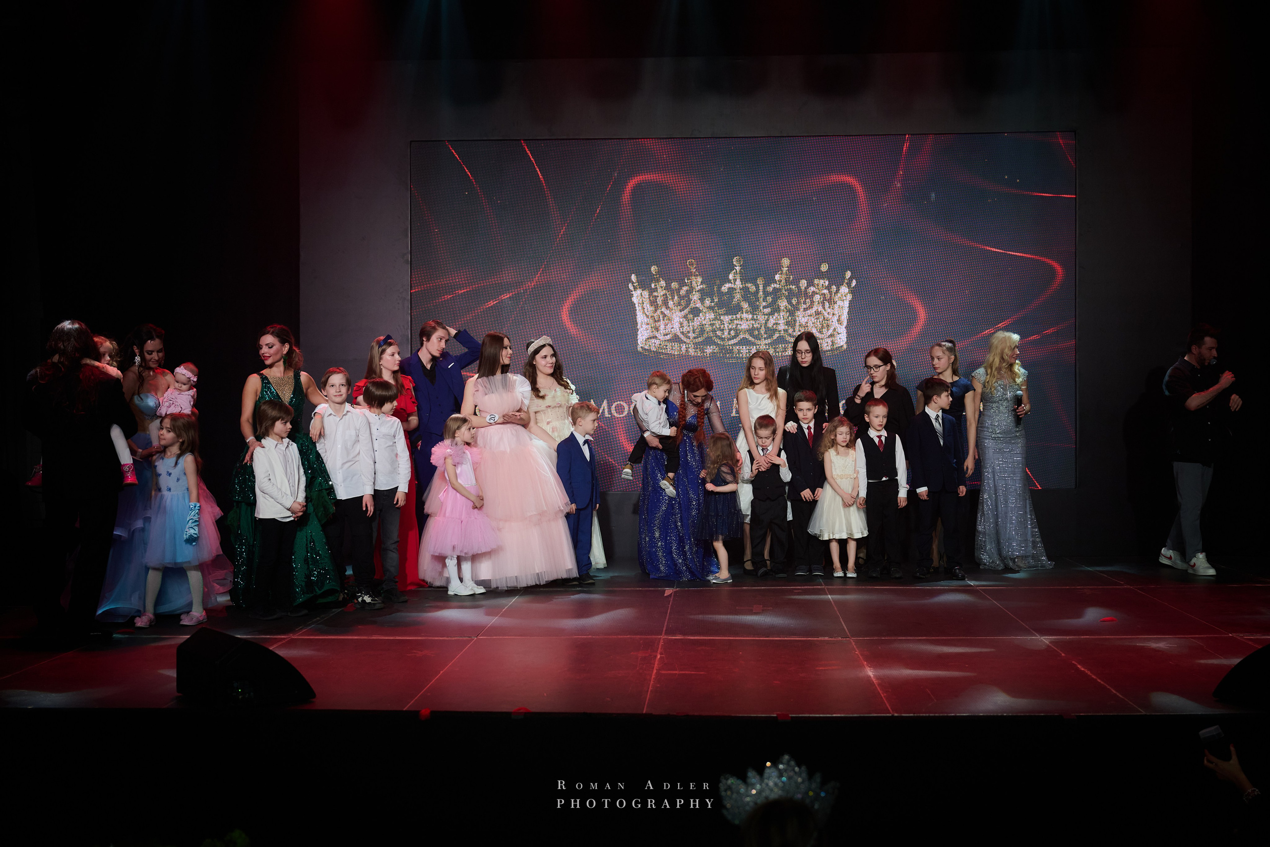 Королева Москвы и Московской области. Фотограф Роман Адлер