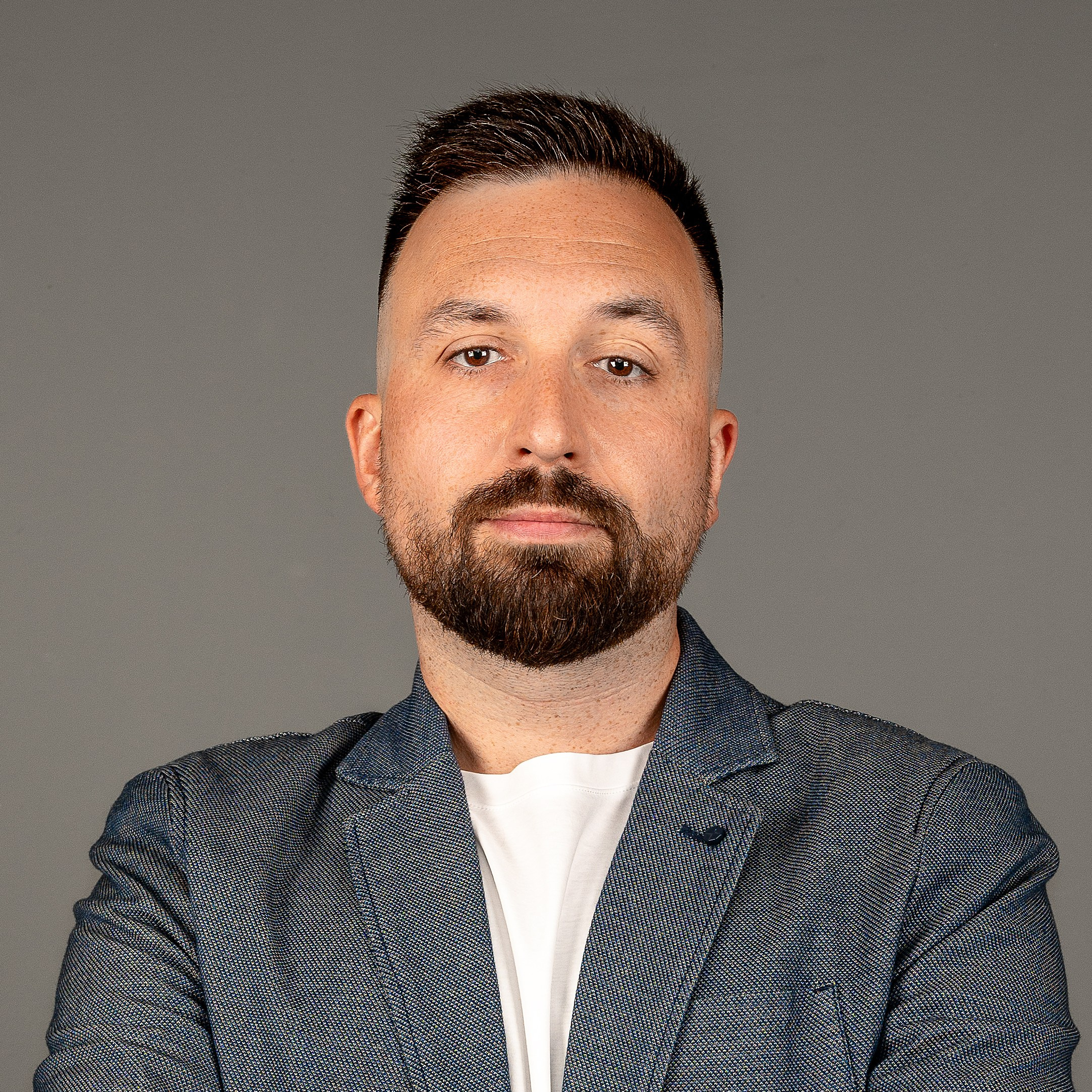 Студийный портрет. Экспресс-портрет, фото для сайтов и соцсетей