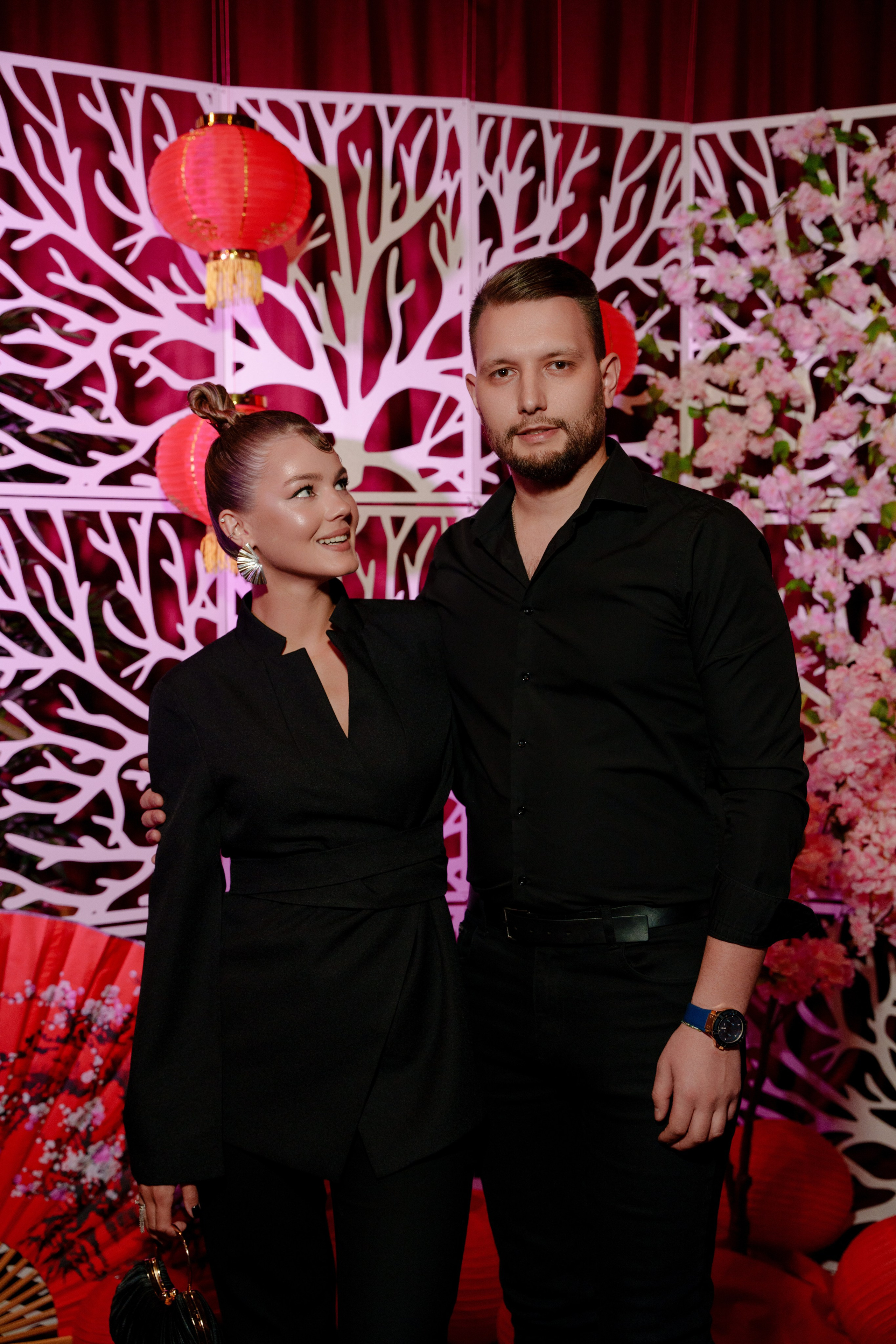 Репортажный фотограф на день рождения в ресторане KAI. Репортажный фотограф Москва Сергей Дружинин