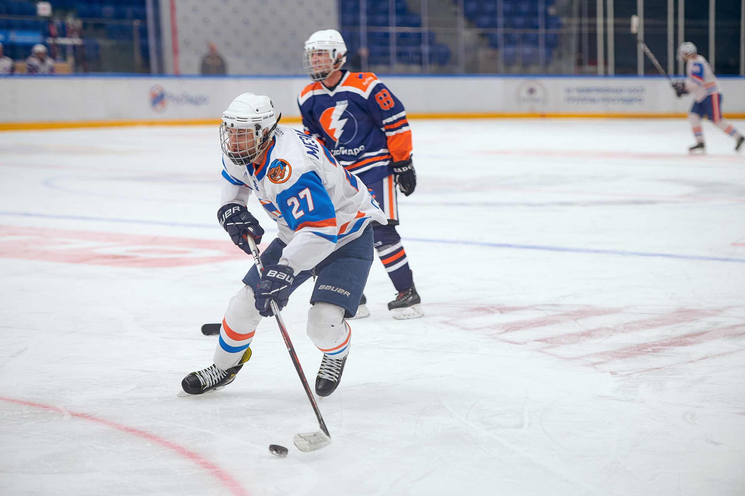 Портфолио репортажной фотосъёмки: Кристалл арена — Хоккей — РусГидро. Фотограф Яковлев Роман — Красноярск